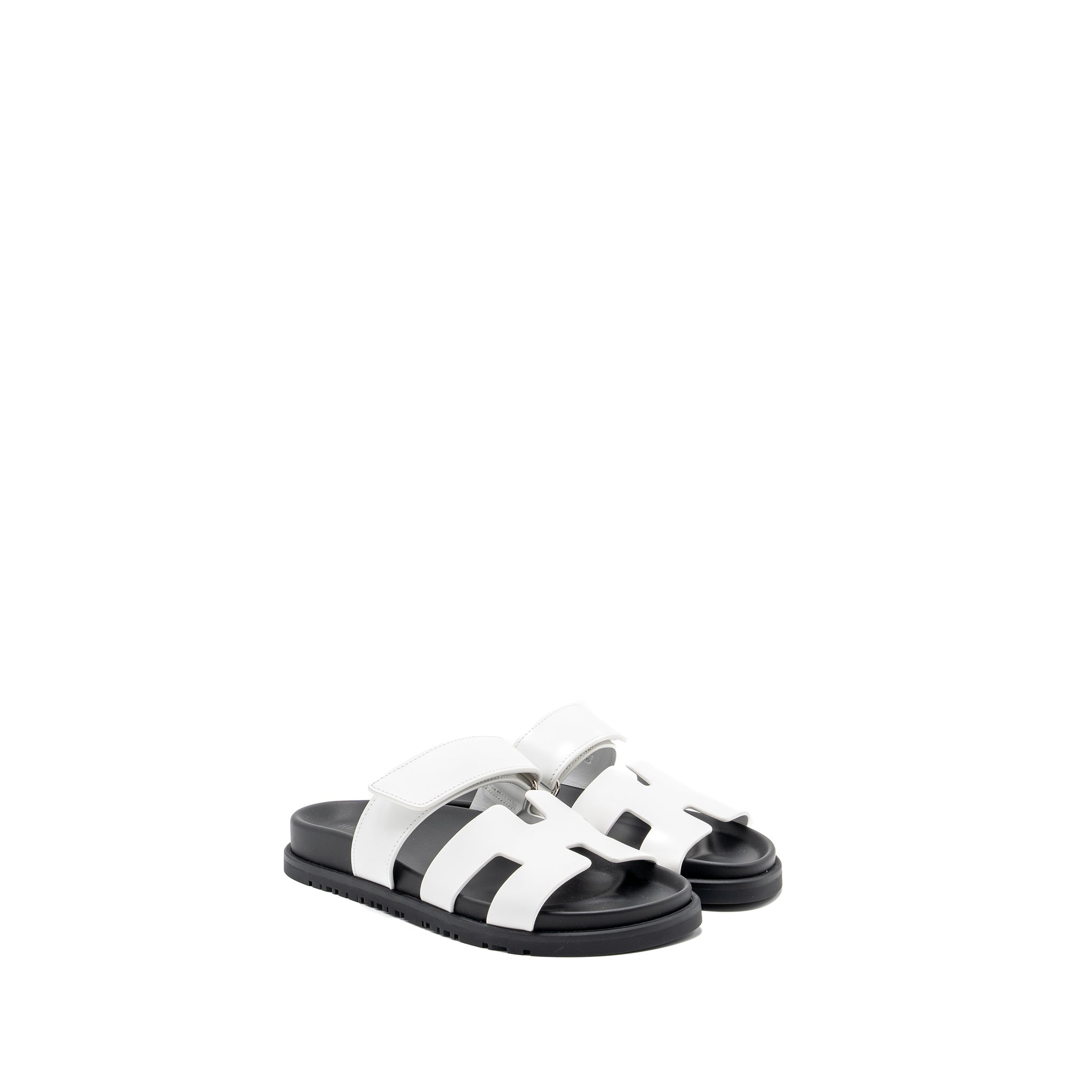 HERMES CHYPRE SANDAL CALFSKIN BLANC