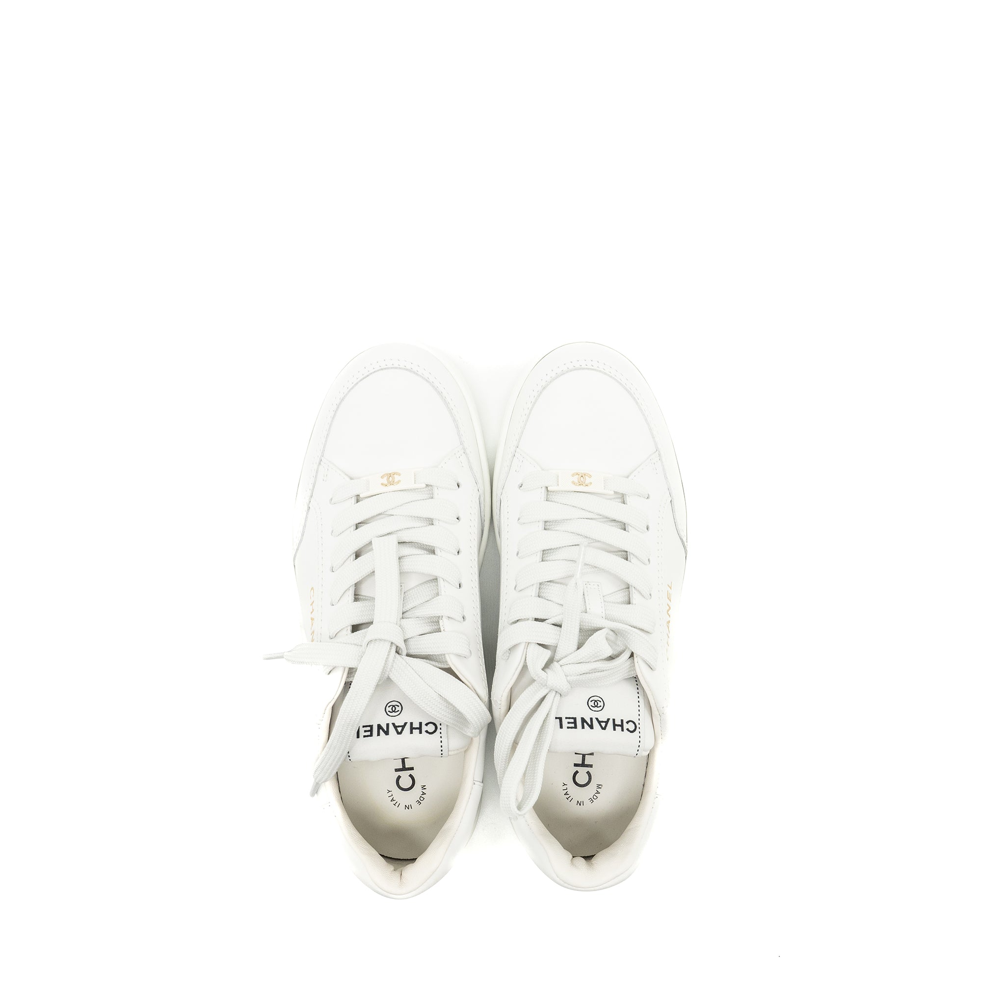 CHANEL 23A SNEAKER/TRAINER CALFSKIN WHITE
