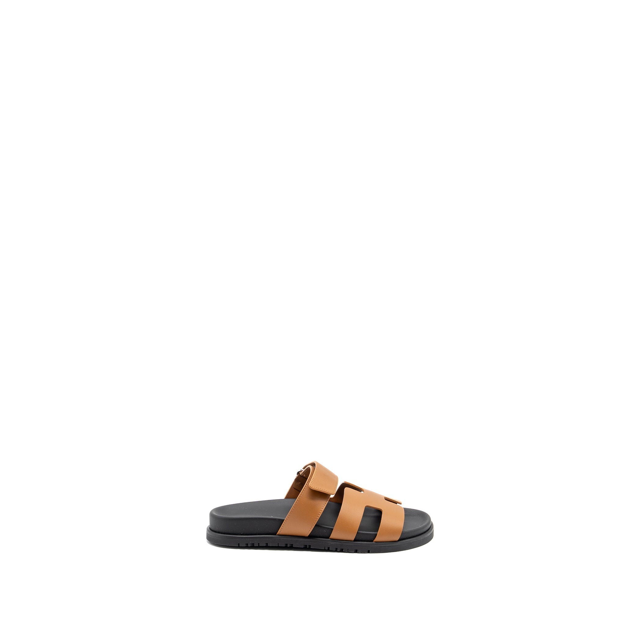 HERMES CHYPRE SANDALS GOLD / BLACK