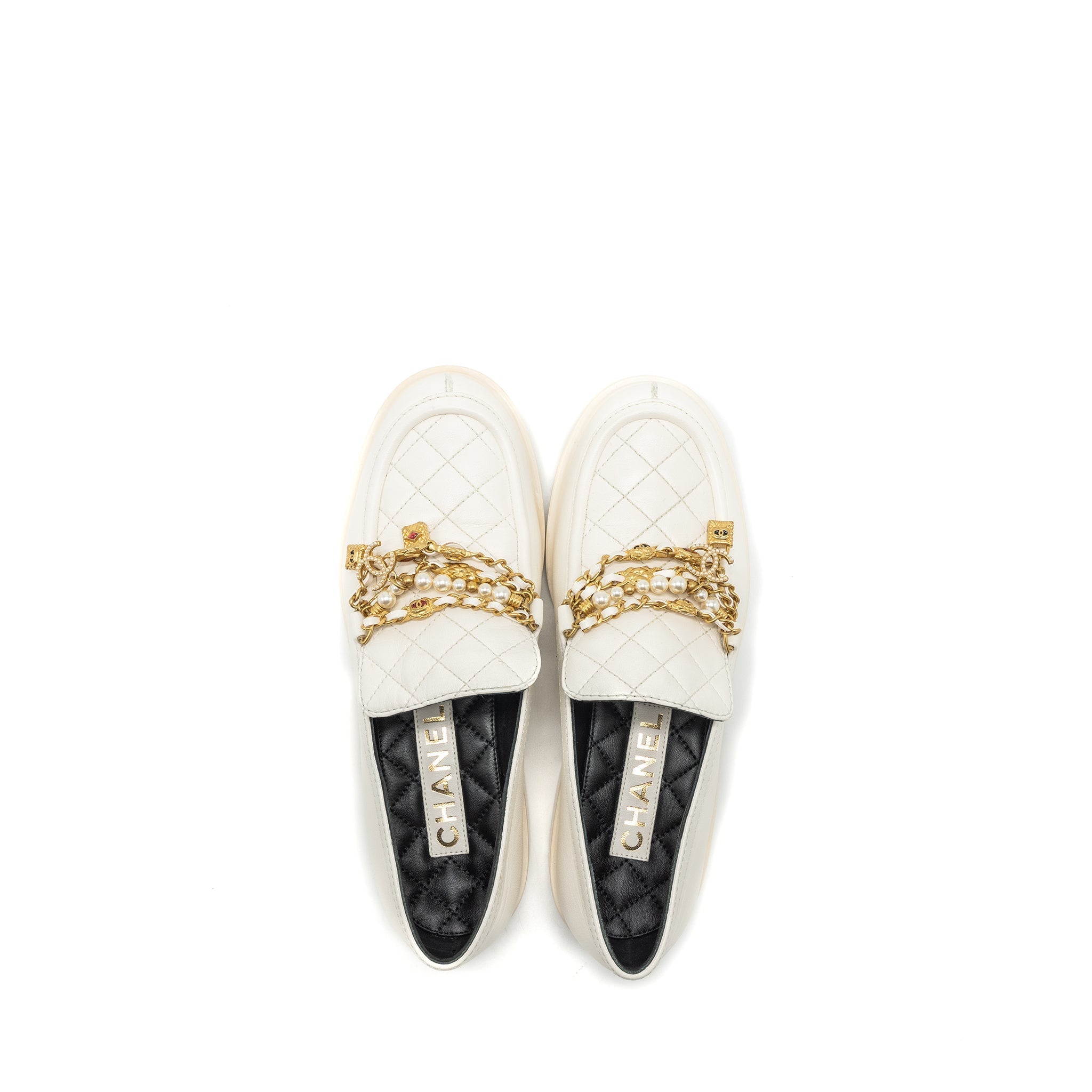 CHANEL LOAFER WITH CHARM LEATHER WHITE GHW