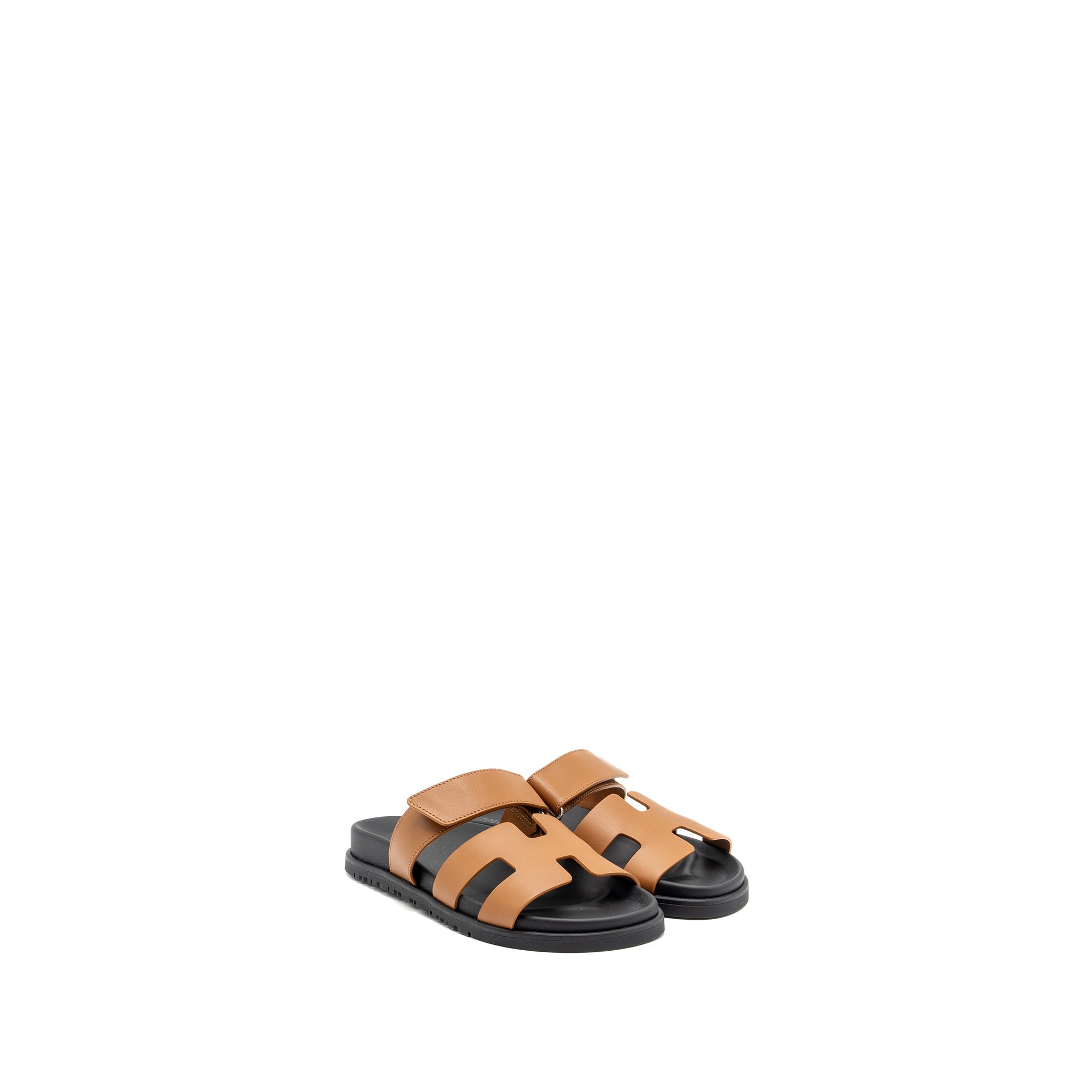HERMES CHYPRE SANDALS GOLD / BLACK