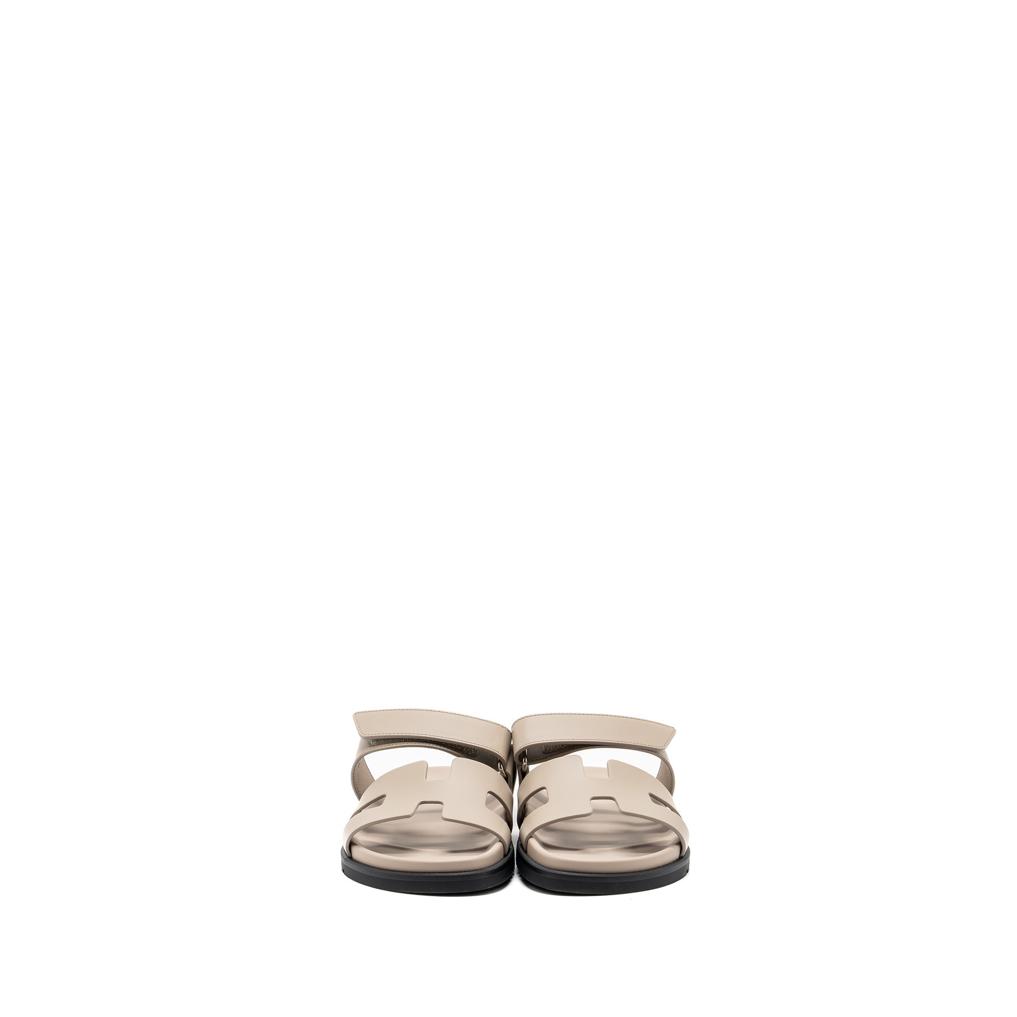 HERMES CHYPRE SANDALS BEIGE MASTIC