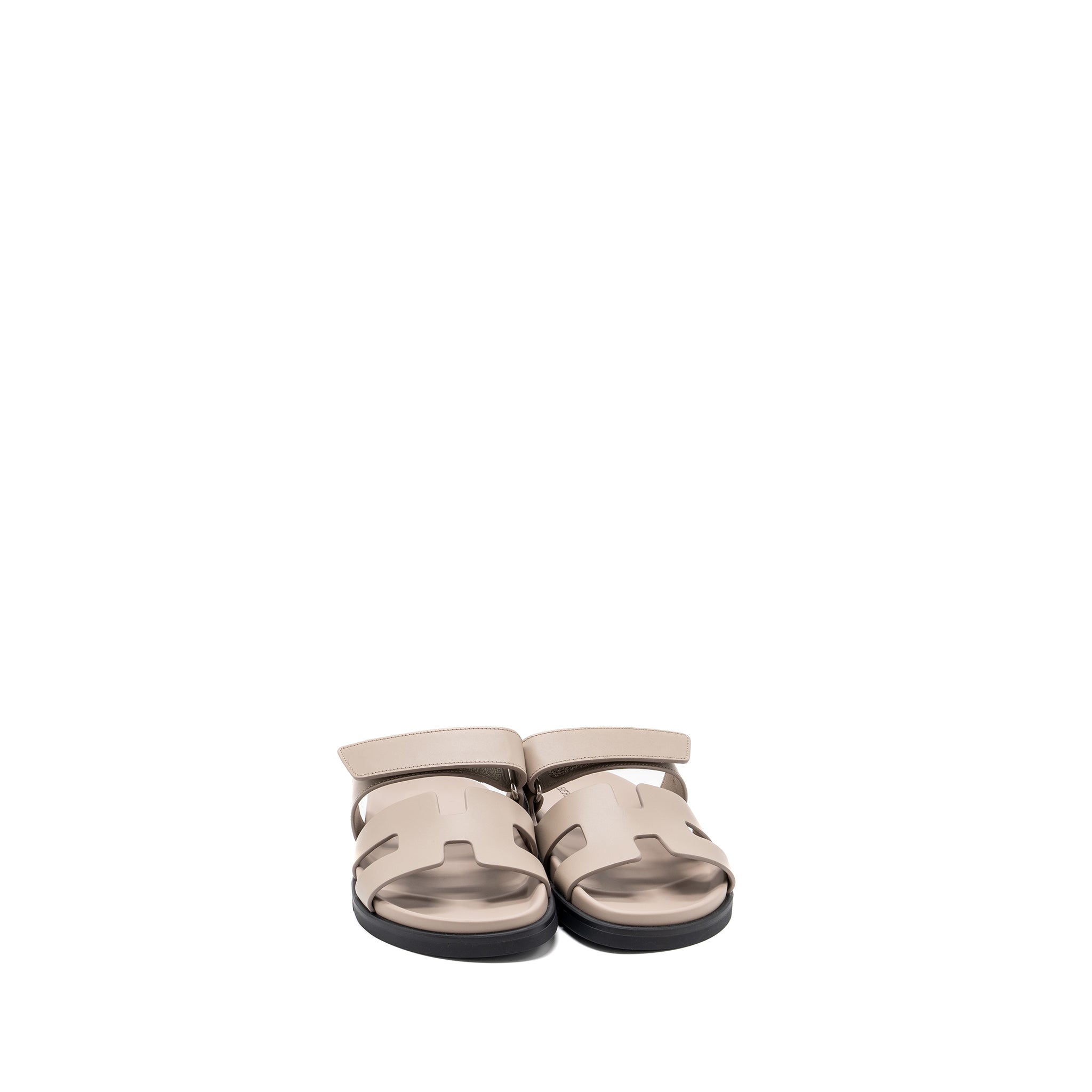 HERMES CHYPRE SANDALS BEIGE MASTIC