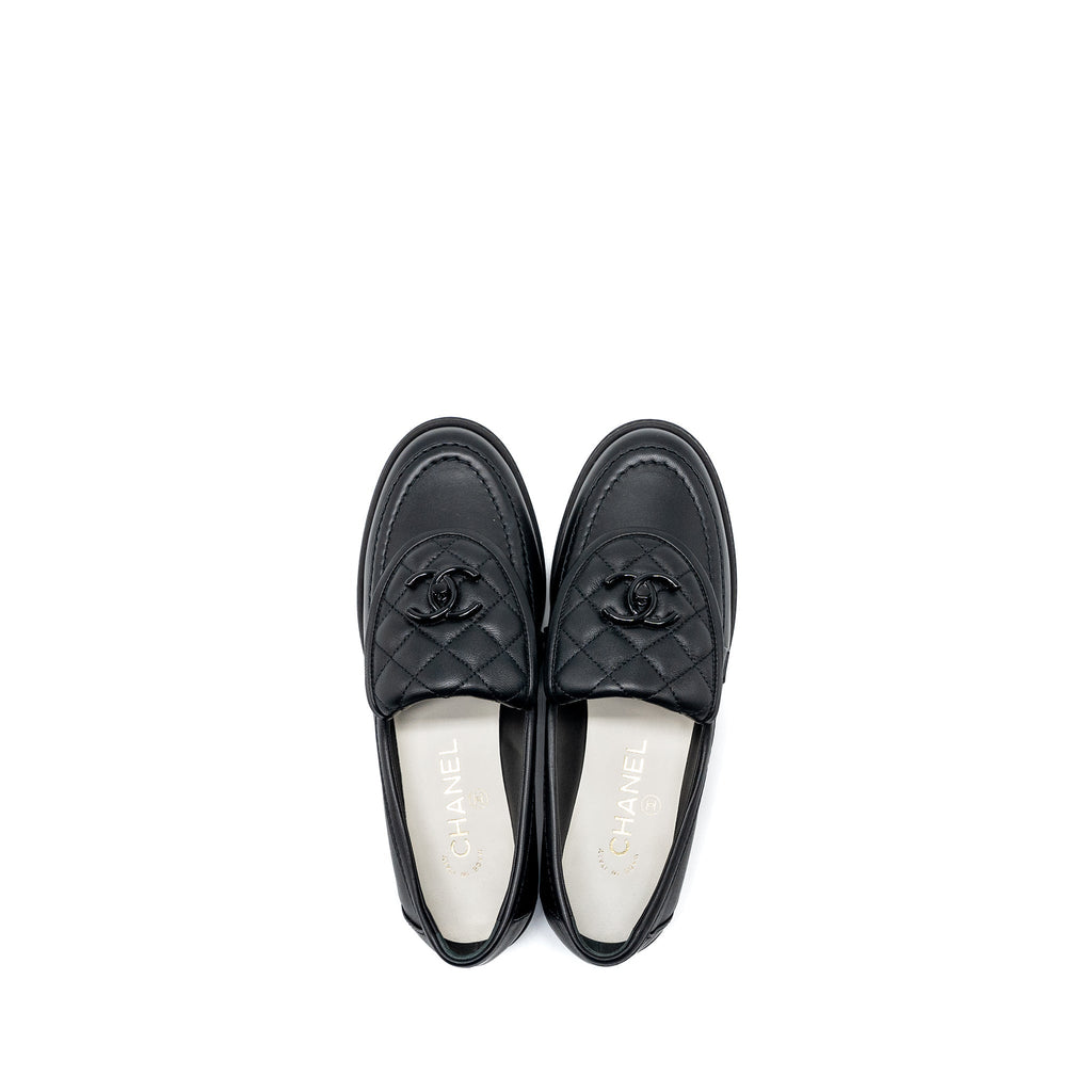 CHANEL 24C QUILTED CC LOGO LOAFER SO BLACK