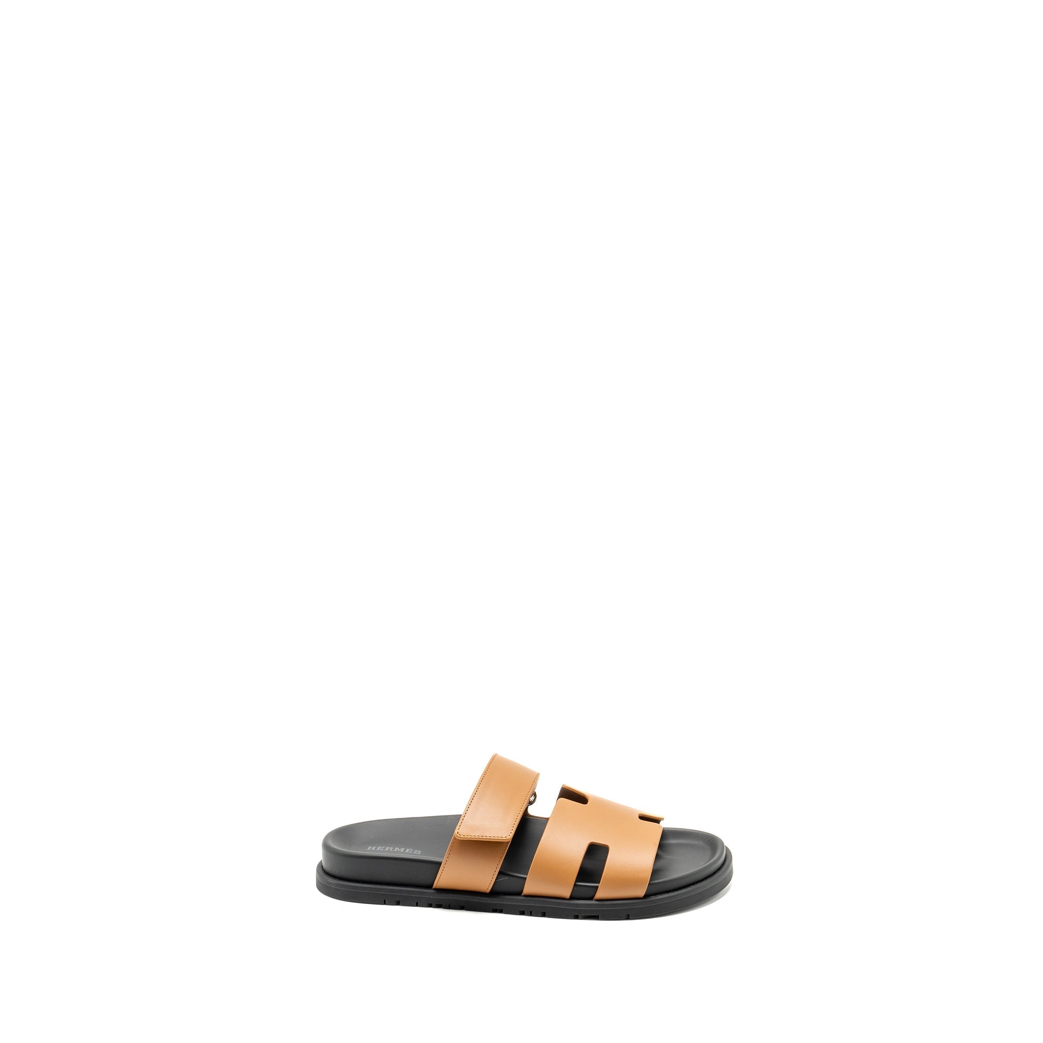 HERMES CHYPRE SANDALS NATUREL
