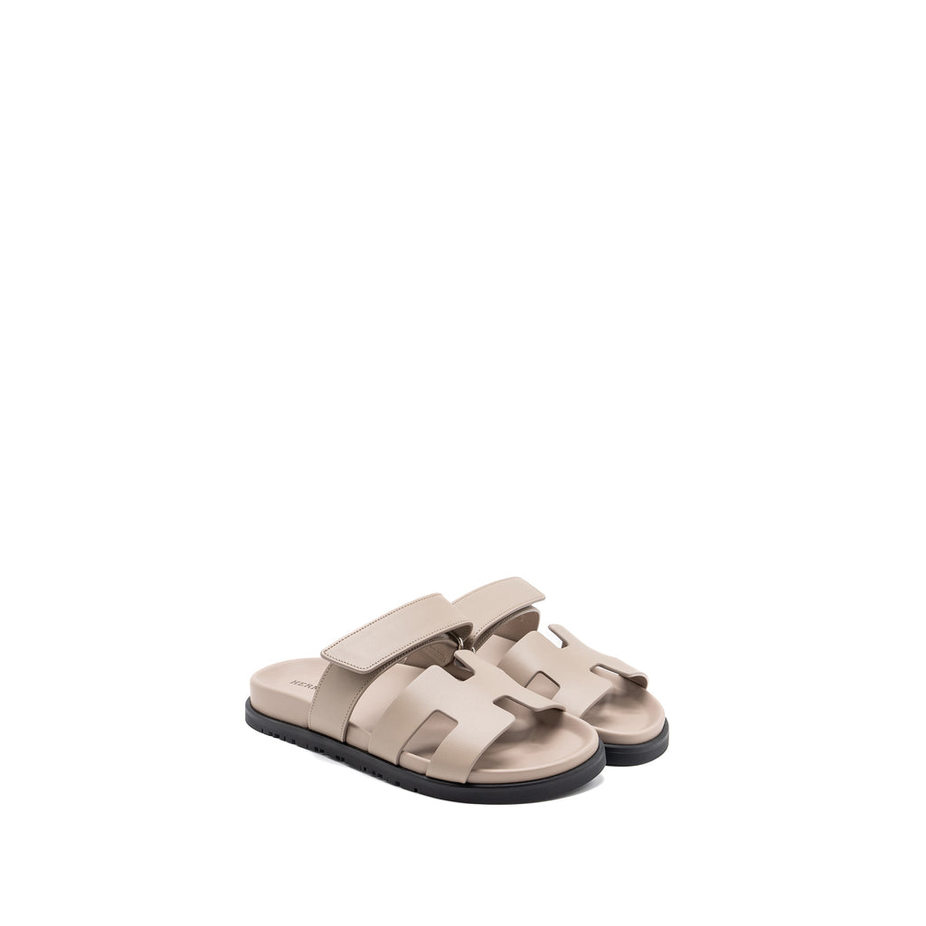 HERMES CHYPRE SANDALS BEIGE MASTIC