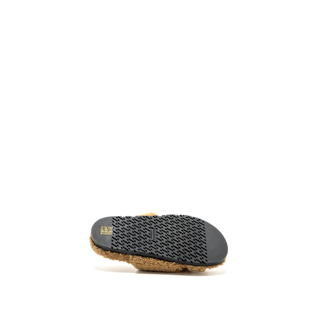 HERMES CHYPRE SANDALS PEAU LANIEE MER BEIGE ARGYLE
