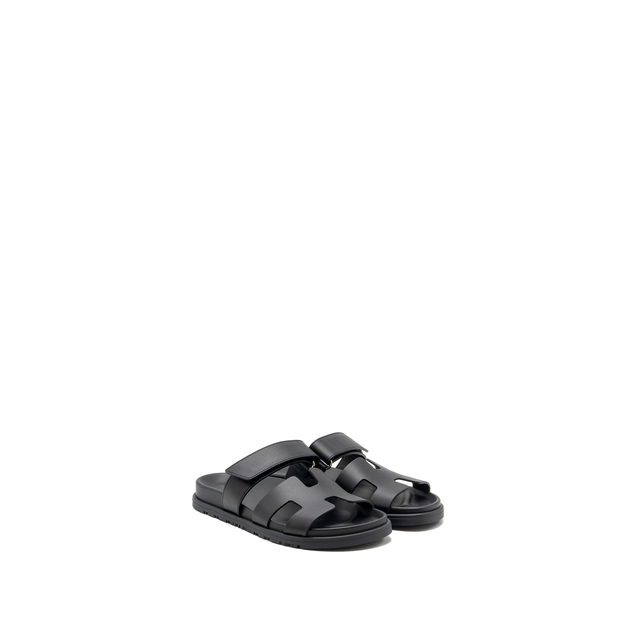 HERMES CHYPRE SANDAL BLACK SHW