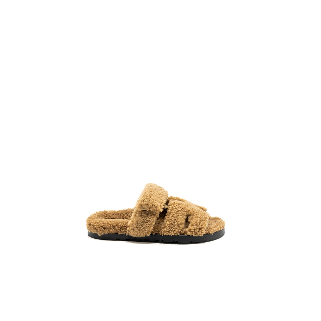 HERMES CHYPRE SANDALS PEAU LANIEE MER BEIGE ARGYLE