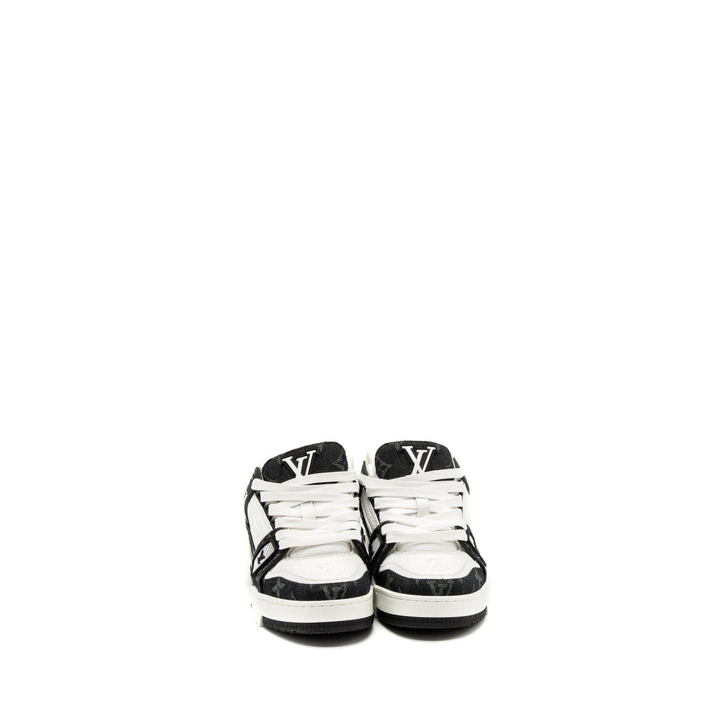 LOUIS VUITTON TRAINER SNEAKER MONOGRAM DENIM/MONOGRAM-EMBOSSED GRAINED CALFSKIN BLACK