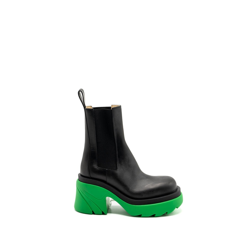 BOTTEGA VENETA FLASH ANKLE BOOTS MILITARY CALFSKIN GRASS BLACK