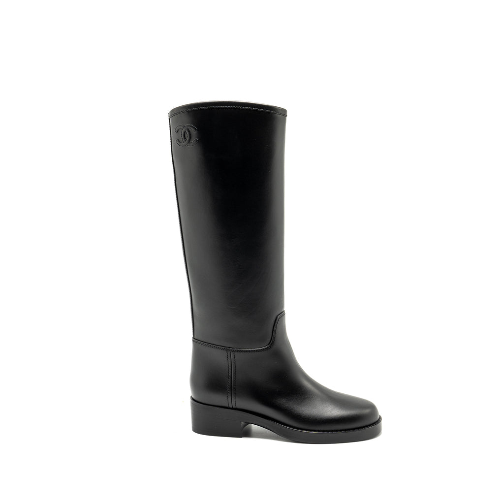 CHANEL CC LOGO HIGH BOOTS CALFSKIN BLACK