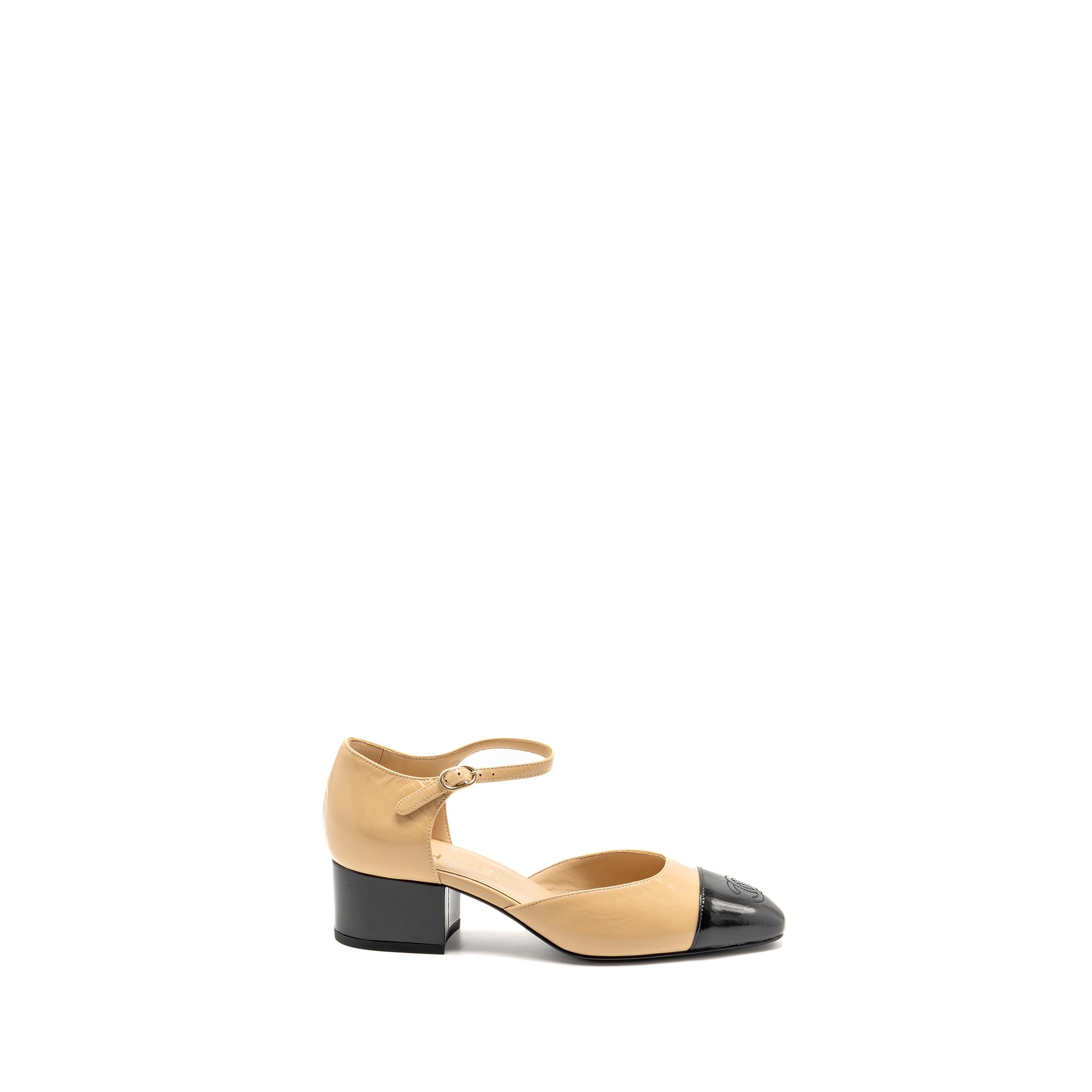 CHANEL 25C MARY JANES SHINY LAMBSKIN BEIGE/BLACK LGHW