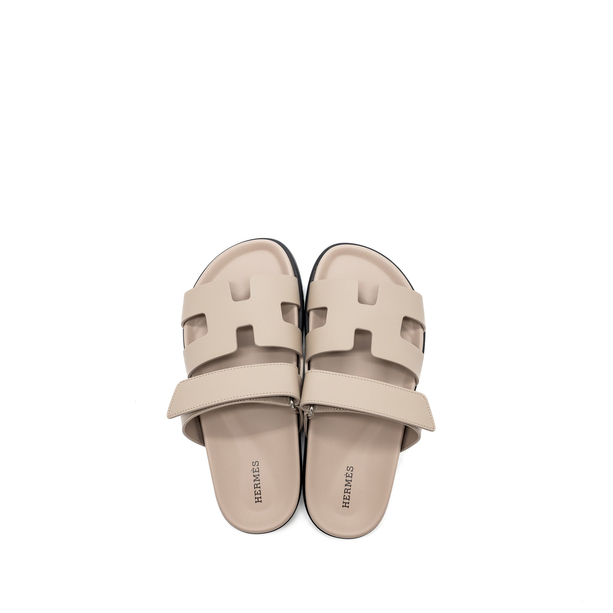 HERMES CHYPRE SANDALS BEIGE MASTIC