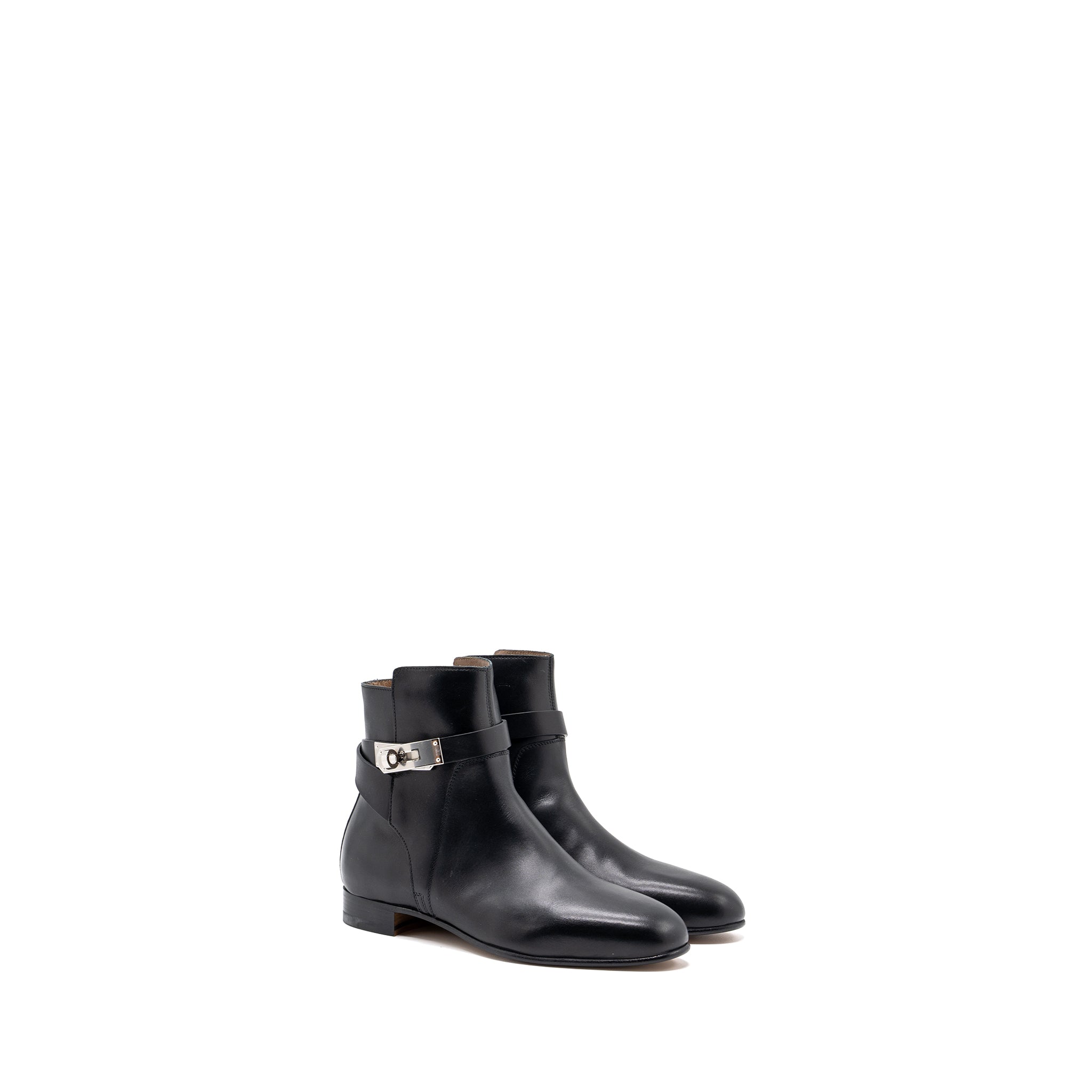 HERMES NEO ANKLE BOOTS WITH KELLY BUCKLE CALFSKIN BLACK SHW