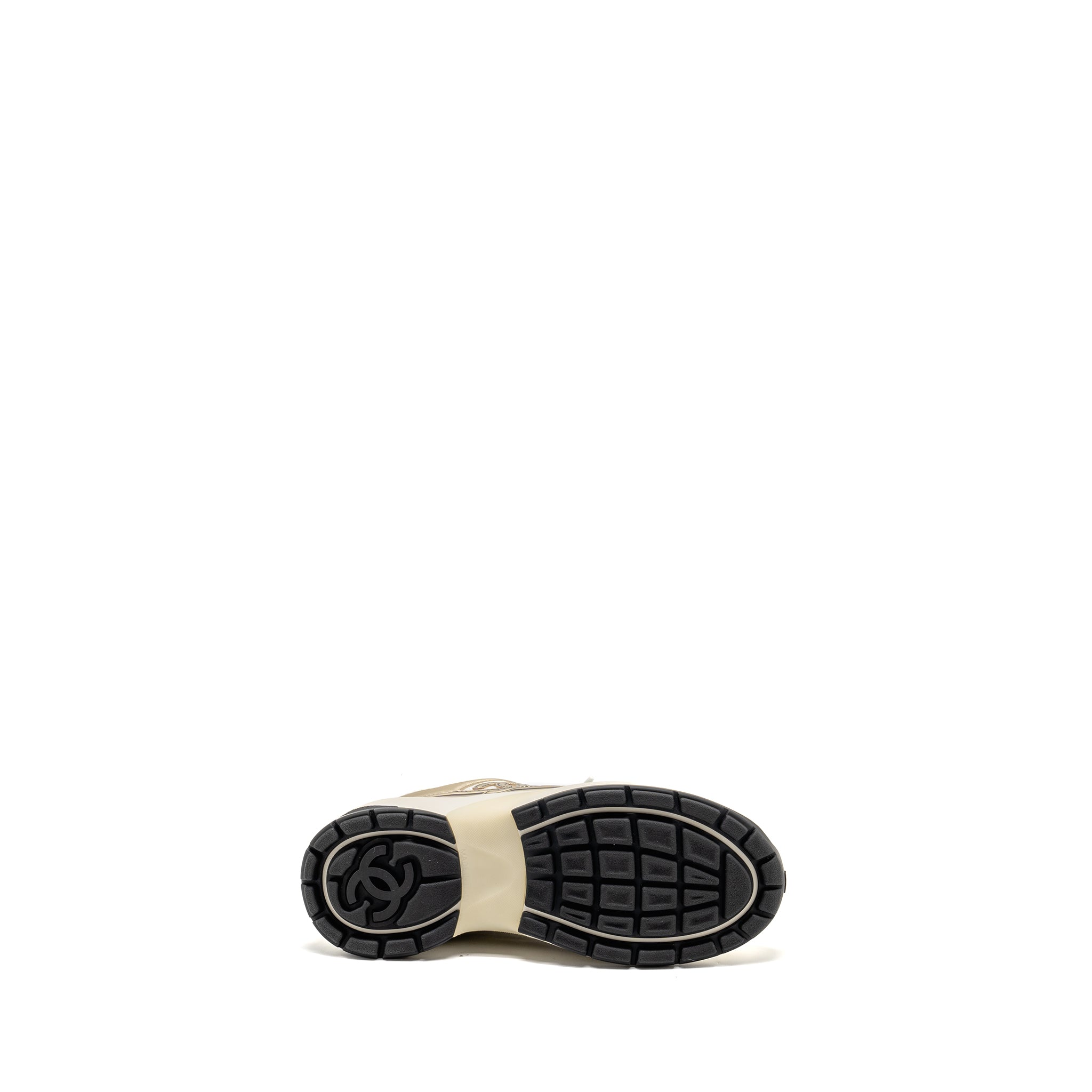 CHANEL CC SNEAKERS FABRIC/LAMINATED WHITE/GOLD/SILVER