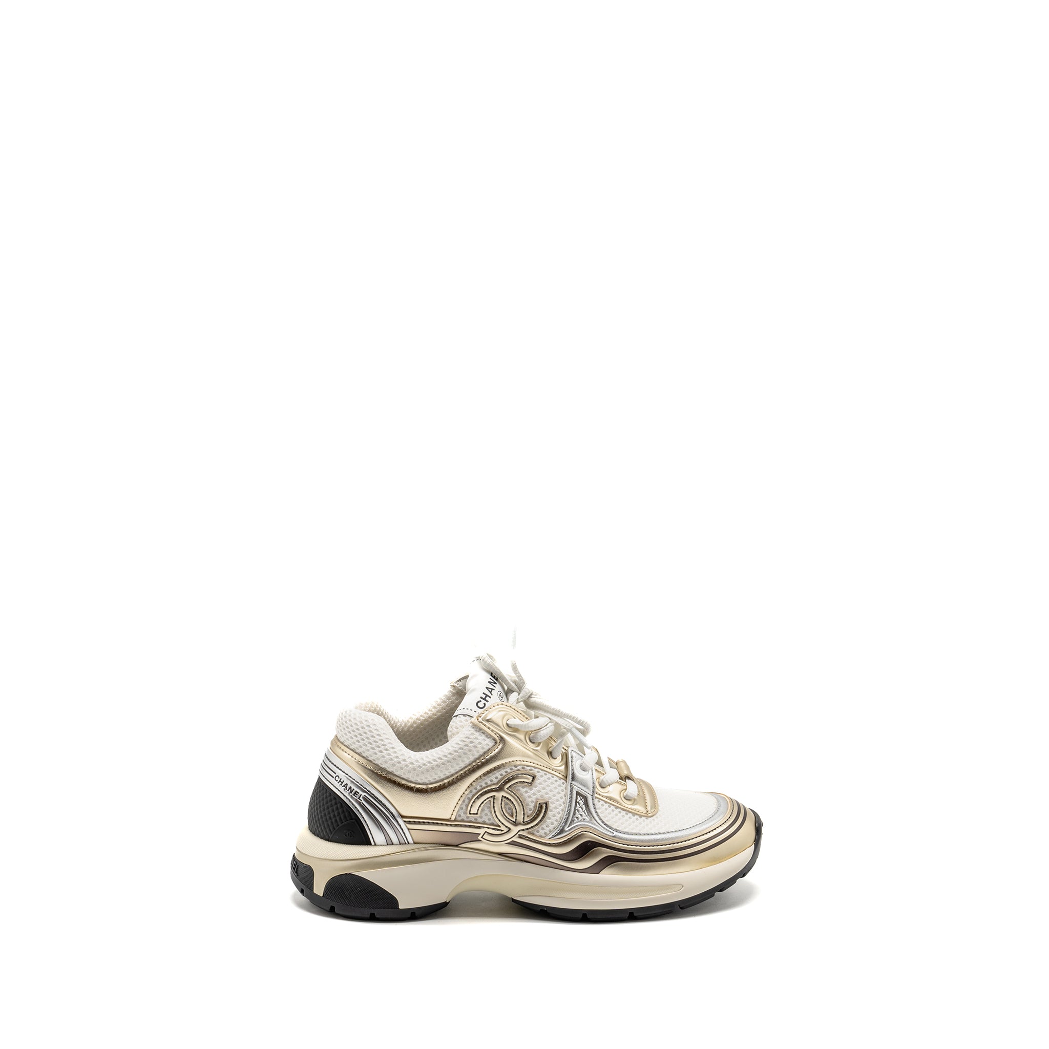 CHANEL CC SNEAKERS FABRIC/LAMINATED WHITE/GOLD/SILVER