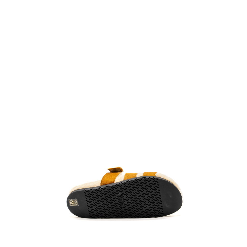 HERMES CHYPRE SANDALS CHÈVRE GOATSKIN / SHEARLING NATUREL / ECRU