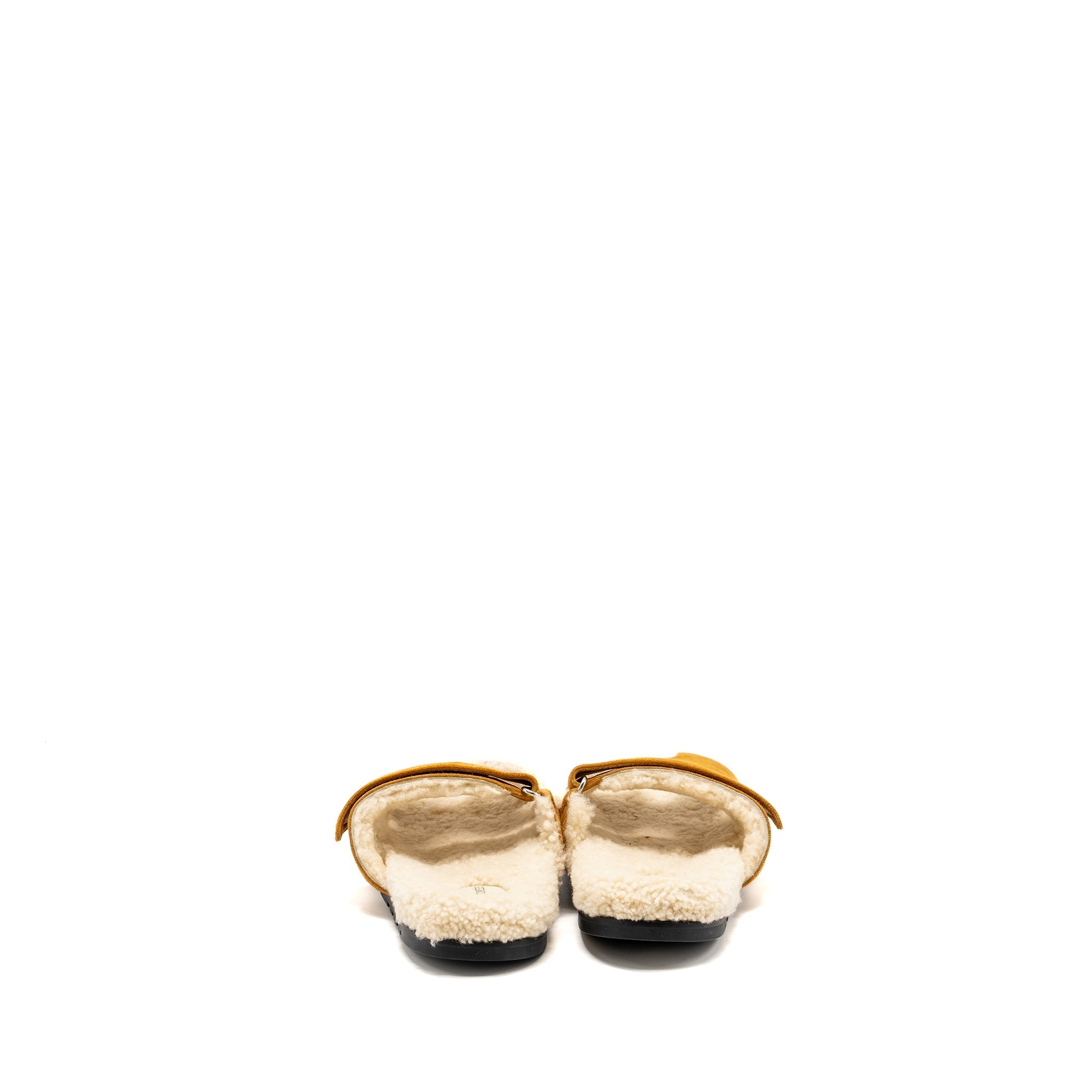 HERMES CHYPRE SANDALS CHÈVRE GOATSKIN / SHEARLING NATUREL / ECRU