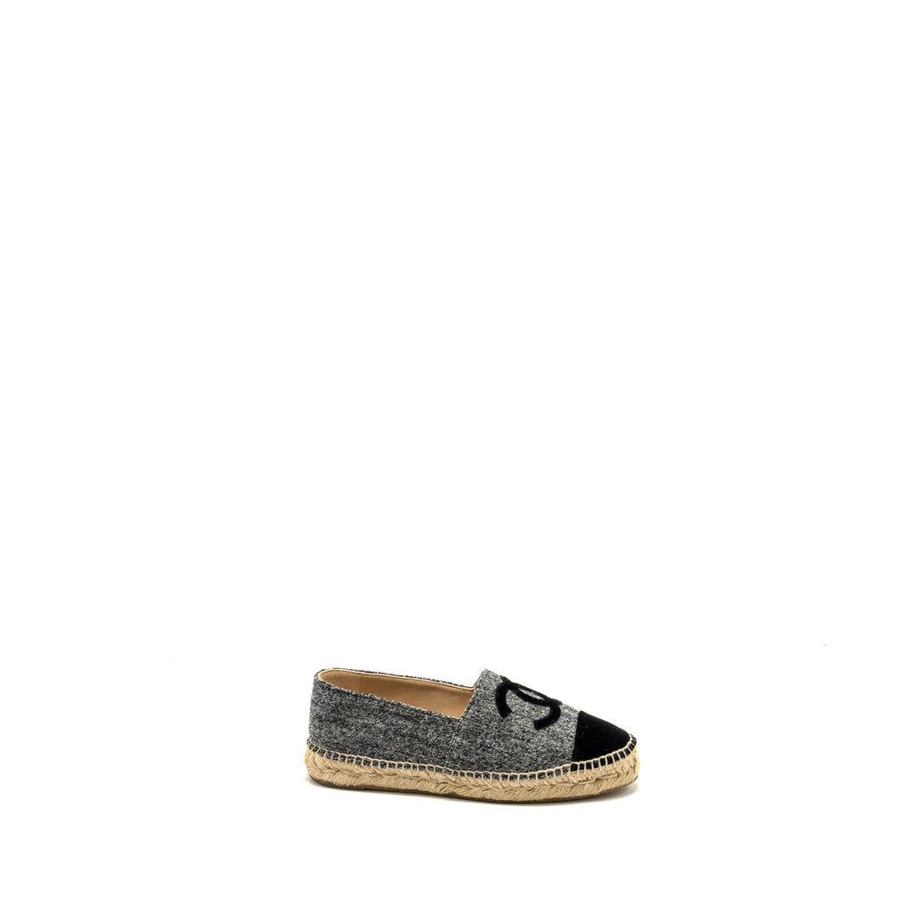 CHANEL 16A CC LOGO ESPADRILLES TWEED/VELVET GREY/BLACK