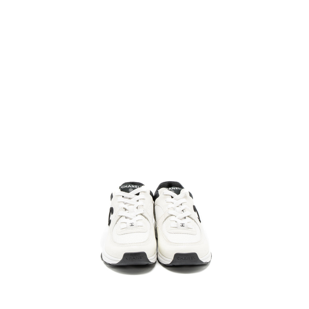 CHANEL TRAINERS SUEDE/CALFSKIN BLACK/WHITE