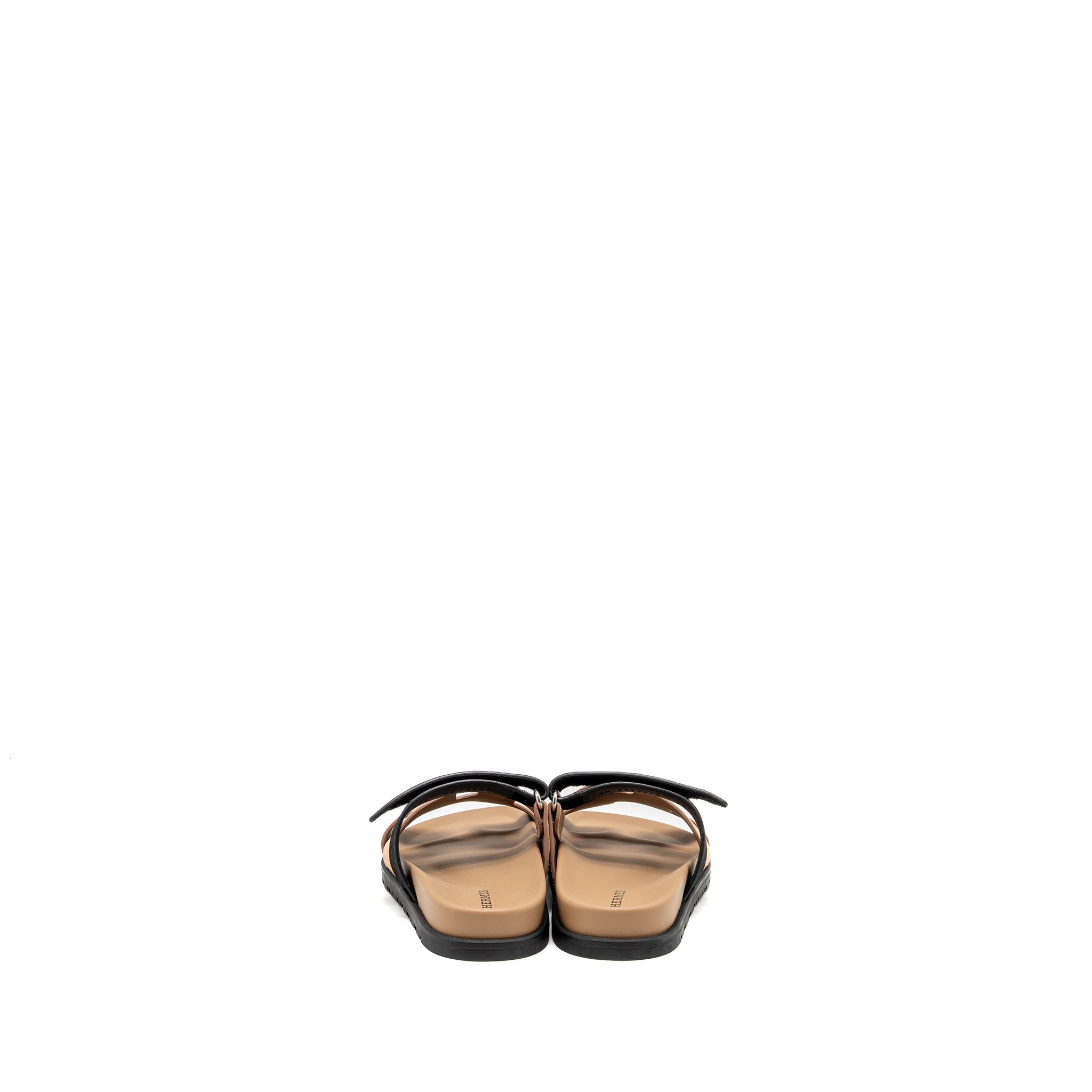 HERMES CHYPRE SANDALS CHÈVRE SUEDE ROSE PERLE / NOIR