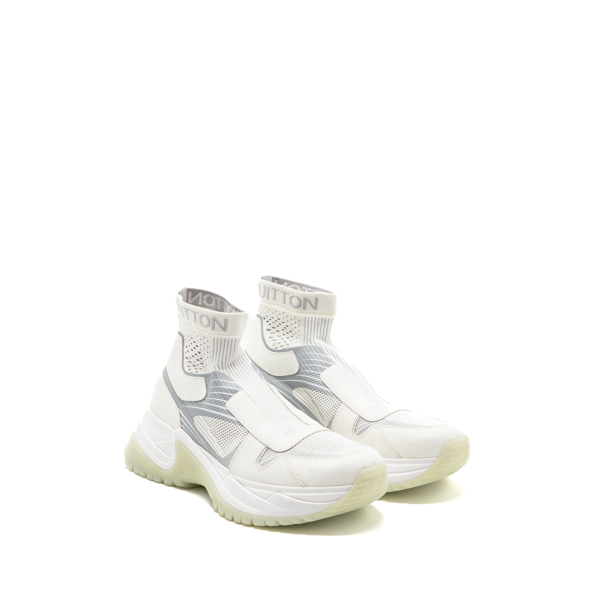 LOUIS VUITTON HIGH TOP CHUNKY SNEAKERS