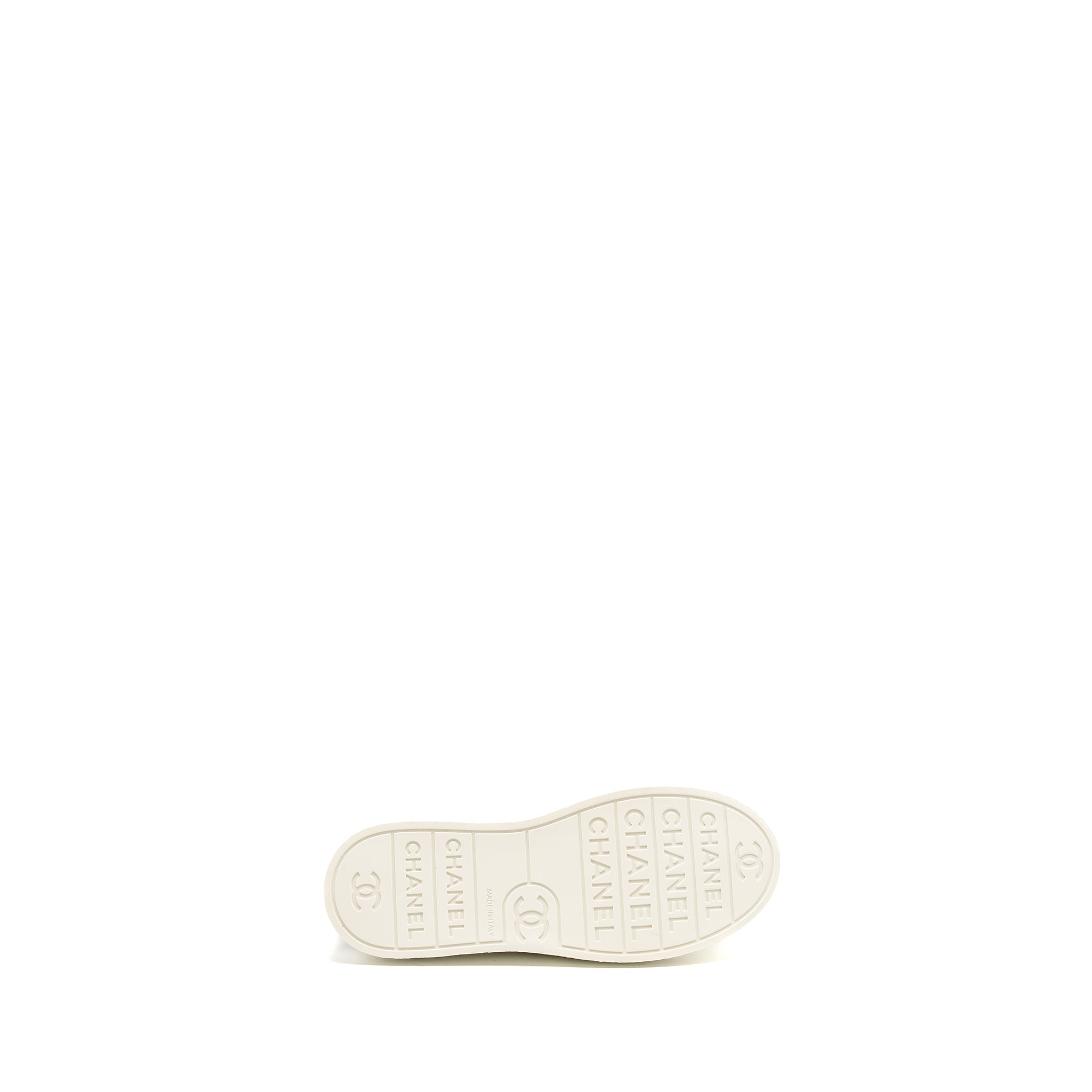 CHANEL 24P LEATHER TRAINER BLACK