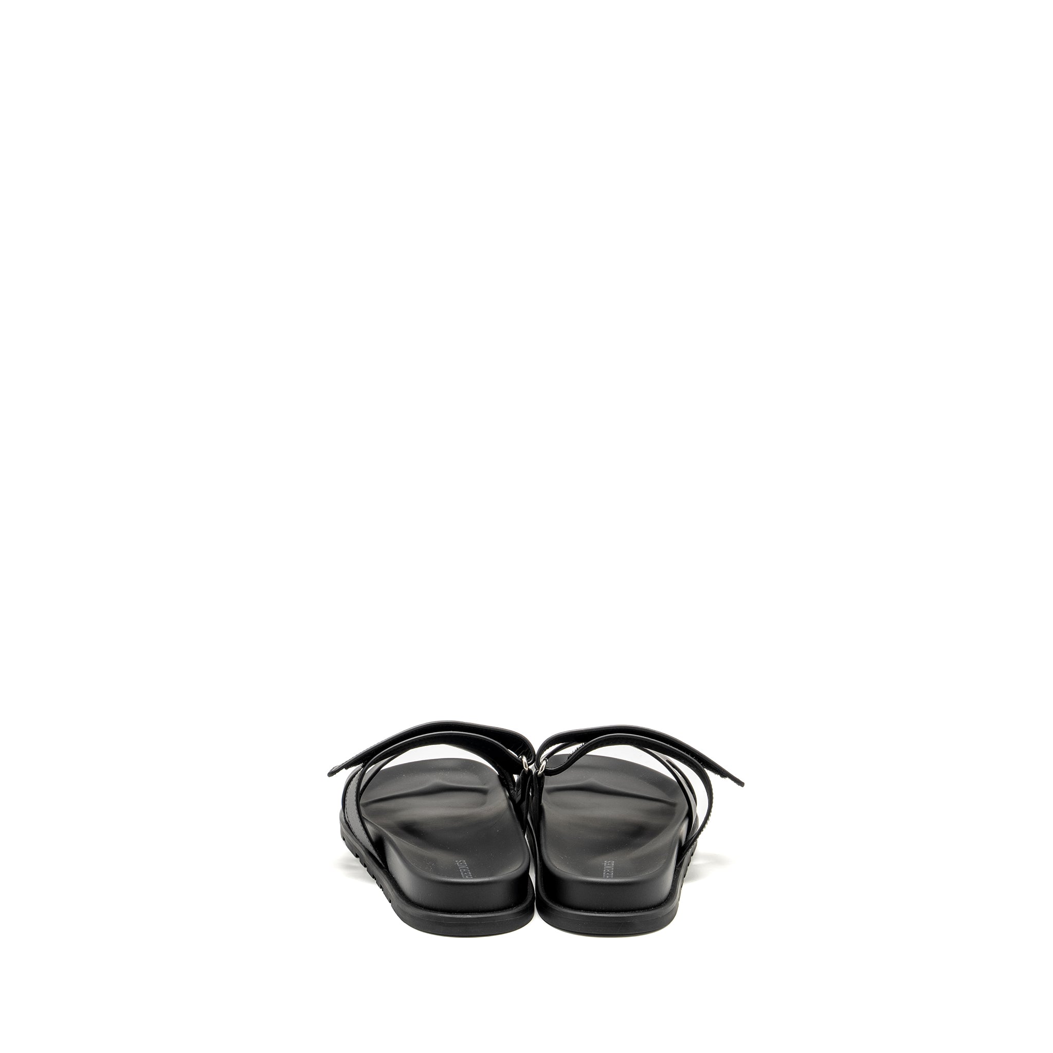 HERMES MEN’S CHYPRE SANDAL CALFSKIN BLACK