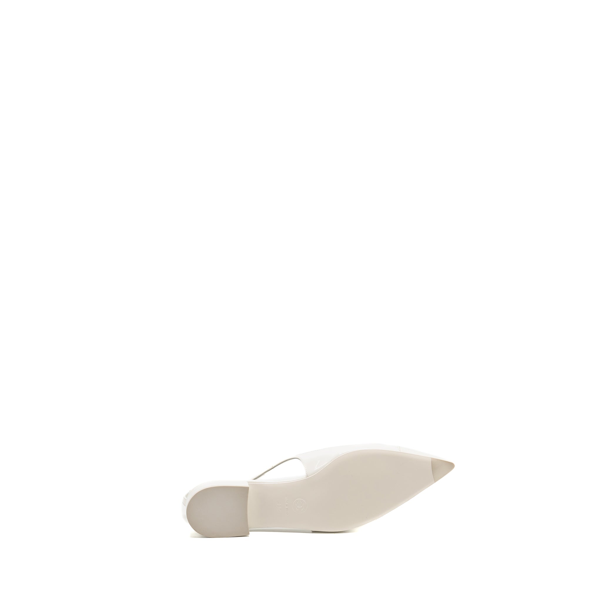 CHANEL 23K SLINGBACKS PATENT CALFSKIN WHITE LGHW