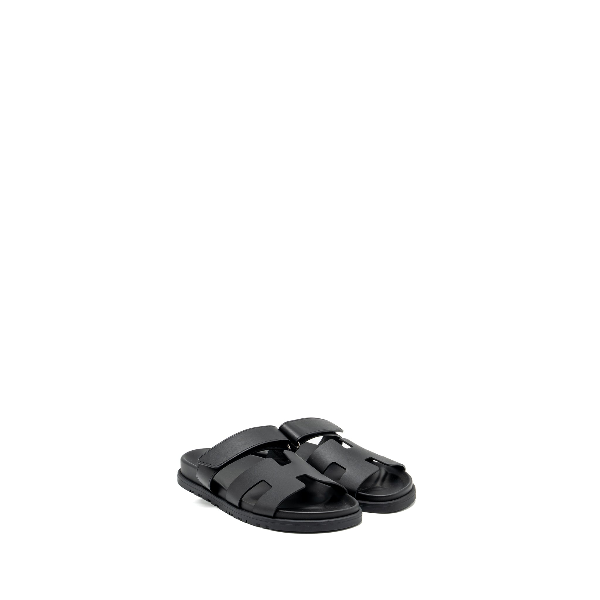 HERMES CHYPRE SANDALS BLACK
