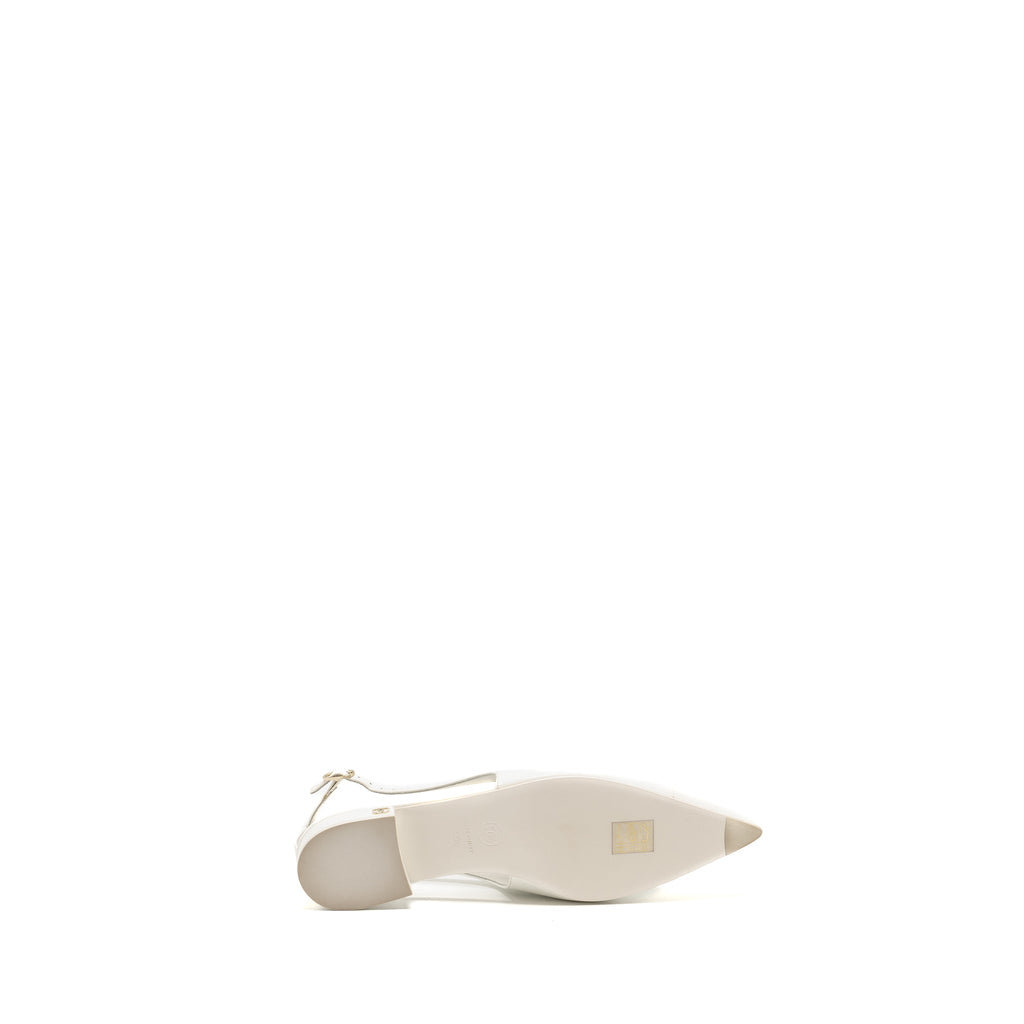 CHANEL 23K SLINGBACKS PATENT CALFSKIN WHITE LGHW
