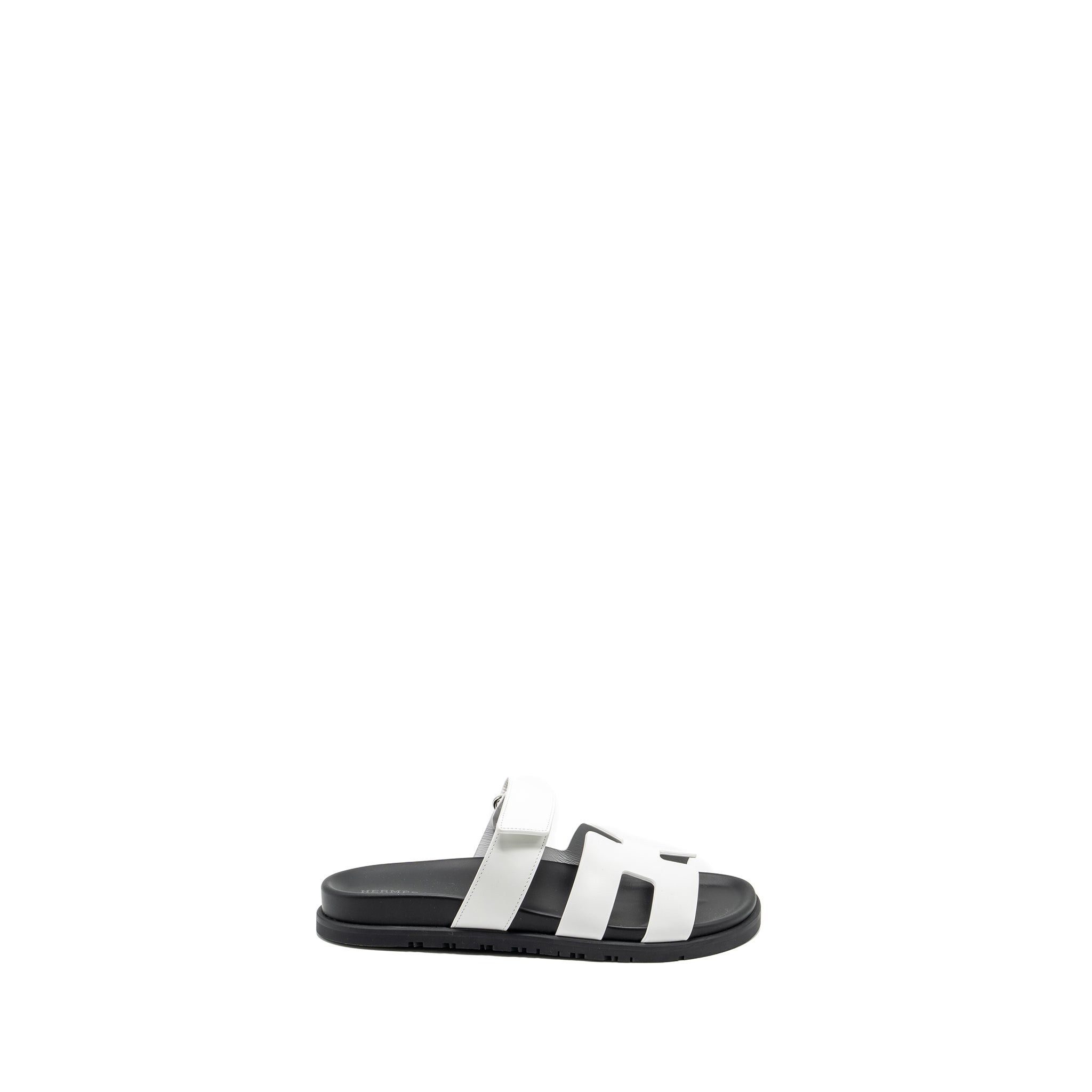HERMES CHYPRE SANDALS WHITE/BLACK