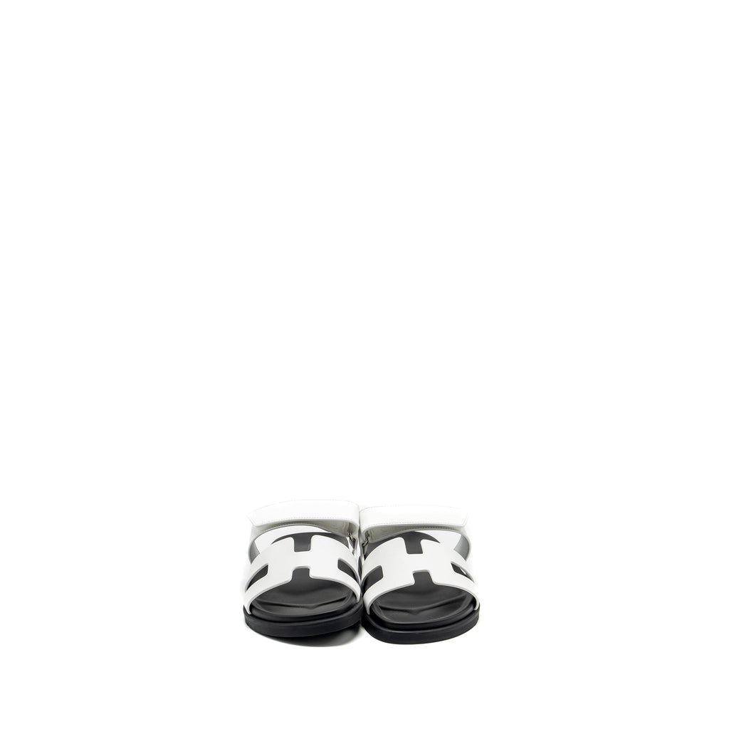 HERMES CHYPRE SANDALS WHITE/BLACK