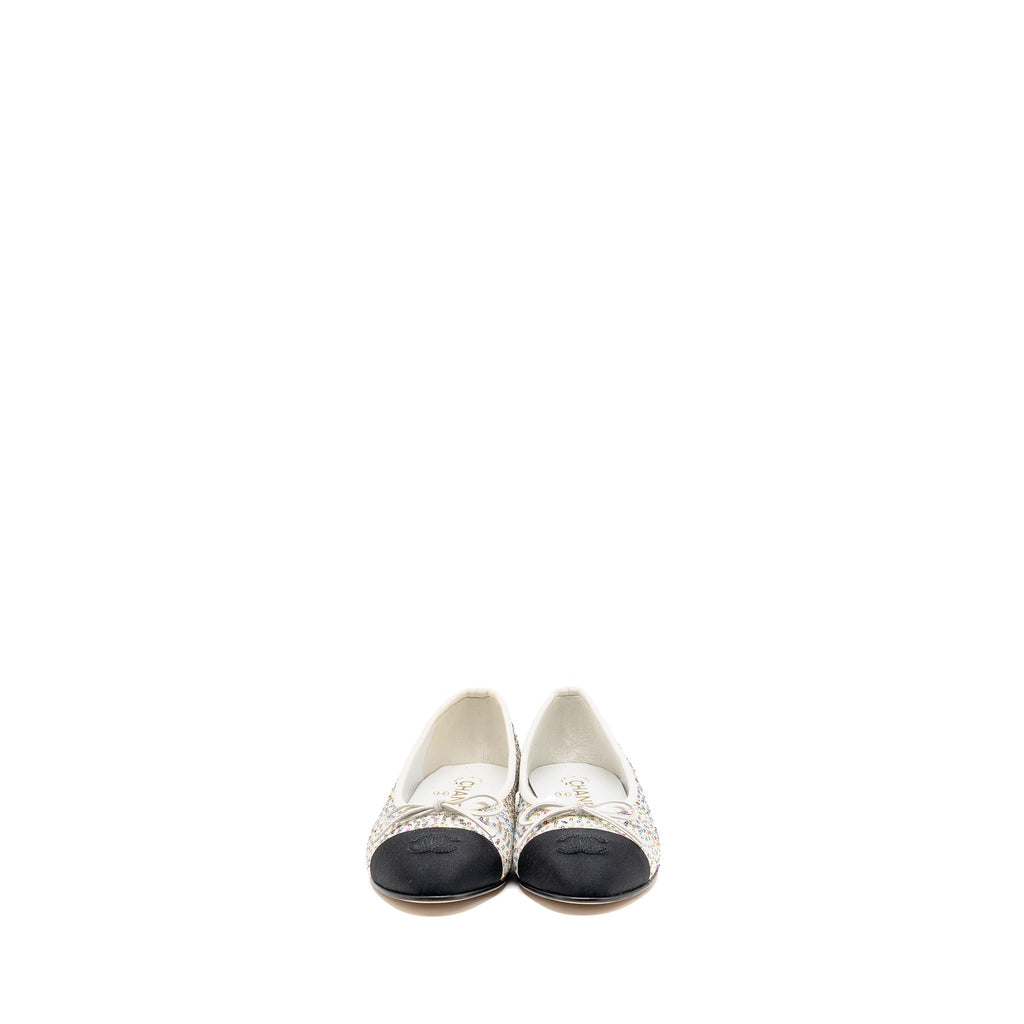 CHANEL 23C BALLERINAS FLAT SHOES GLITTERED FABRIC/GROSGRAIN WHITE/MULTICOLOUR/BLACK