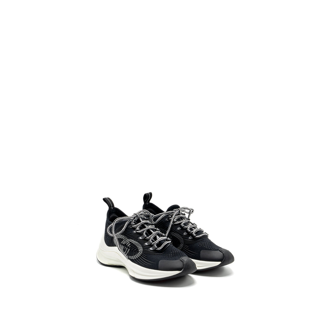 GUCCI BLACK / WHITE SNEAKERS