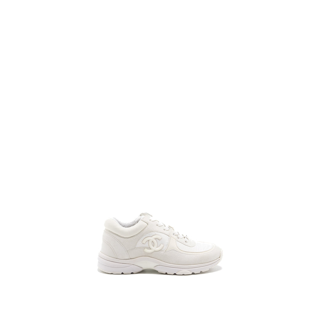 CHANEL CC LOGO TRAINER WHITE