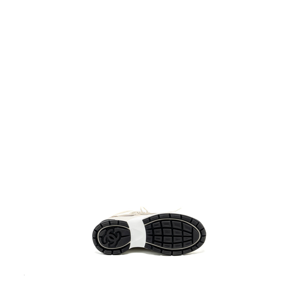 CHANEL METALLIC TRAINER/SNEAKER GOLD/SILVER