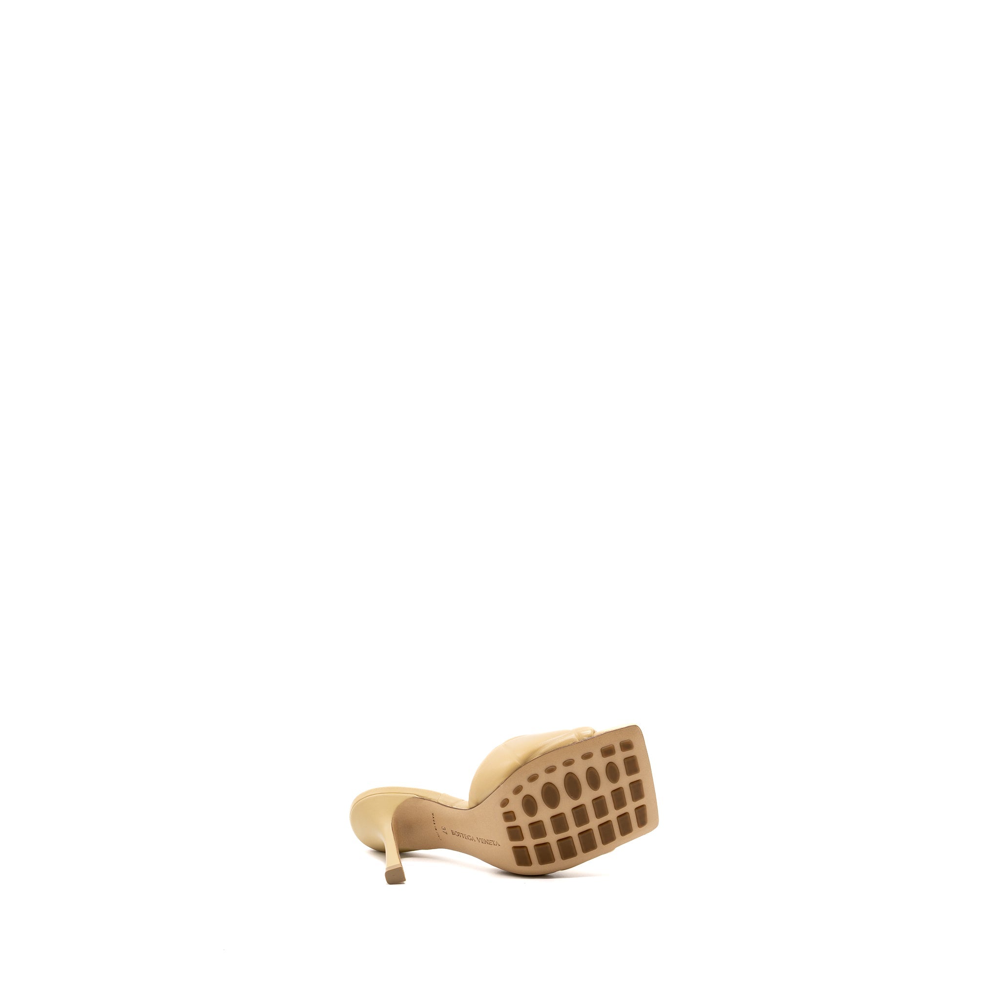 BOTTEGA VENETA LIDO SANDAL HEELS LAMBSKIN BEIGE