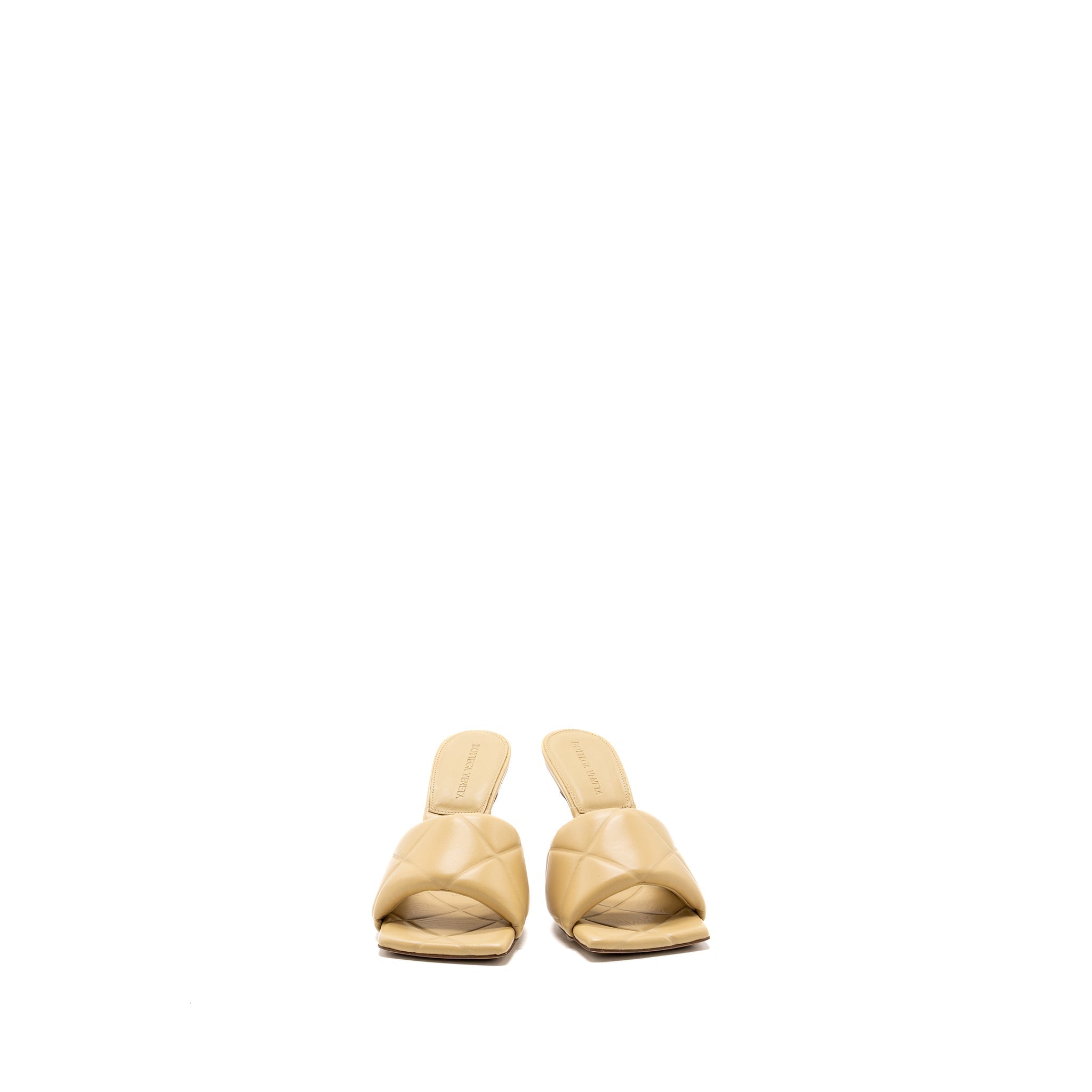 BOTTEGA VENETA LIDO SANDAL HEELS LAMBSKIN BEIGE