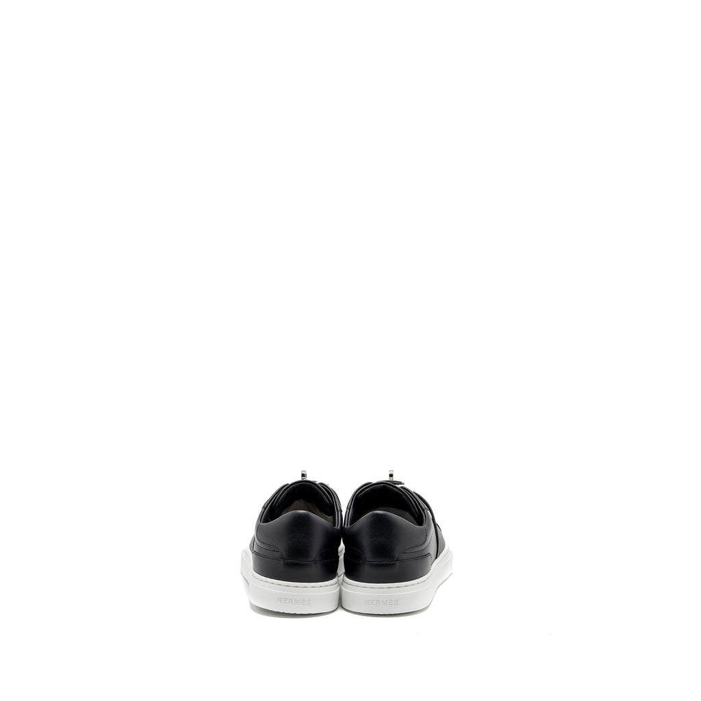 HERMES FEMME DAY SNEAKER CALFSKIN NOIR SHW