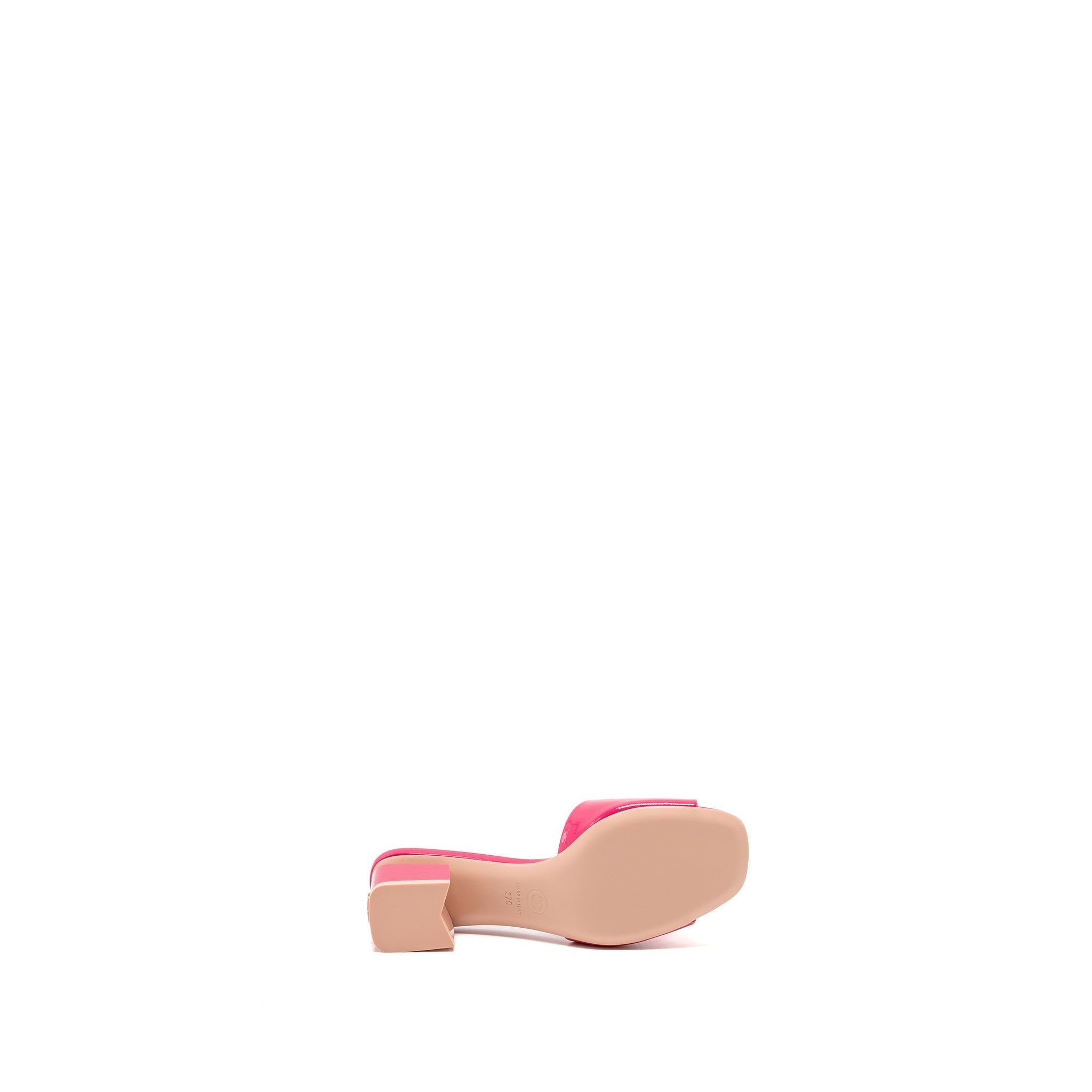 CHANEL SANDALS PATENT PINK