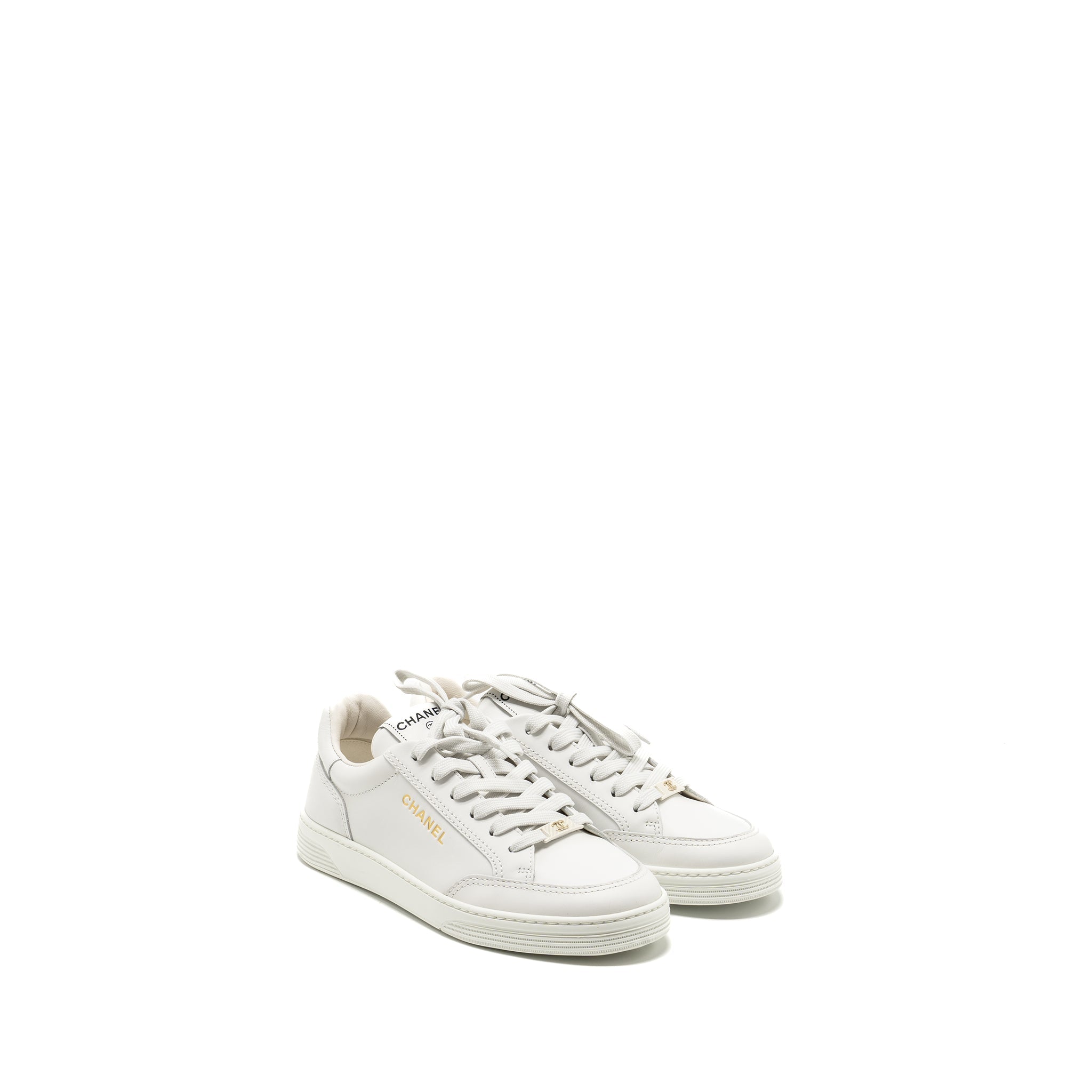 CHANEL 23A SNEAKER/TRAINER CALFSKIN WHITE