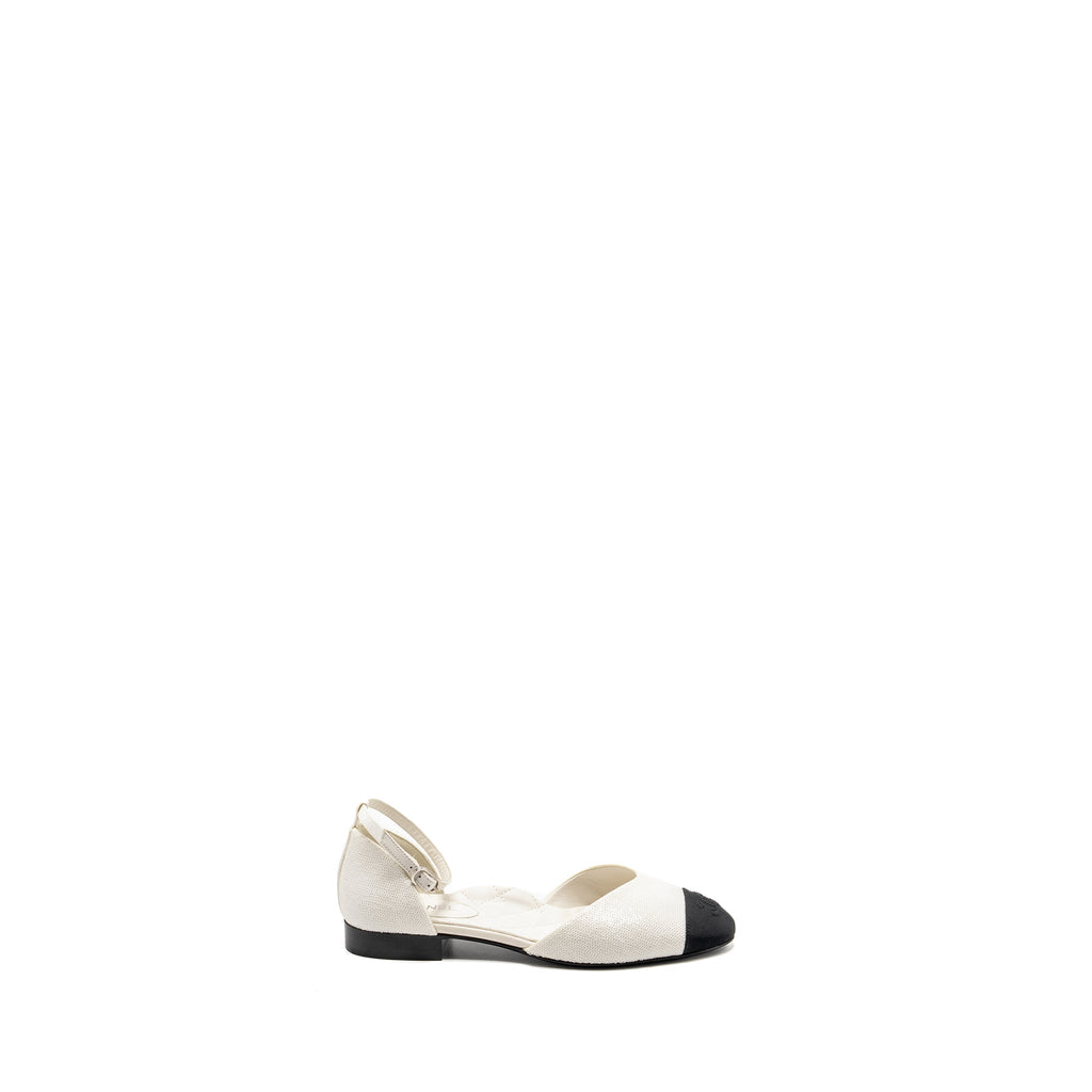 CHANEL LOGO DETAILED SANDALS SEQUIN WHITE/BLACK