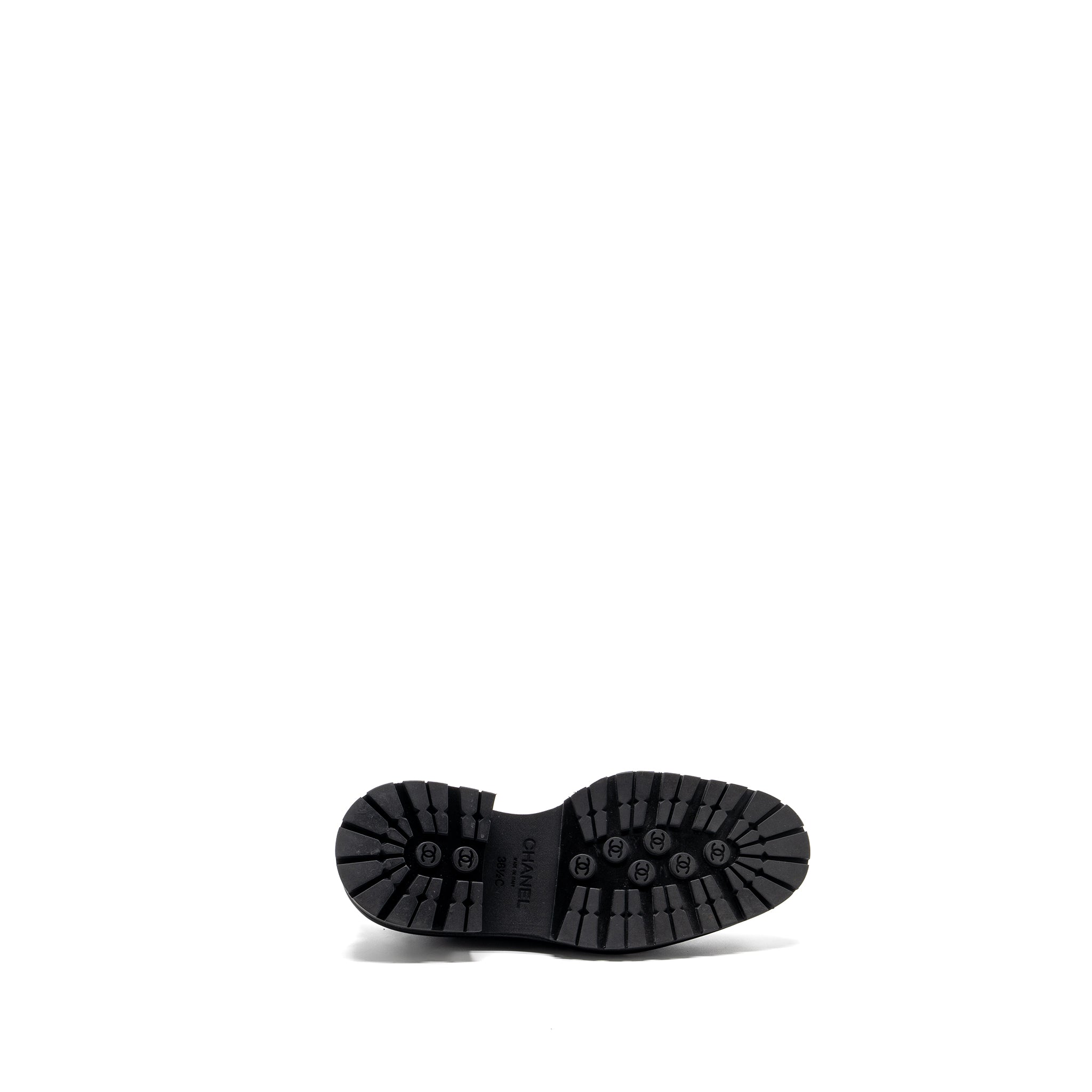 CHANEL CC LOGO LOAFER BLACK GHW