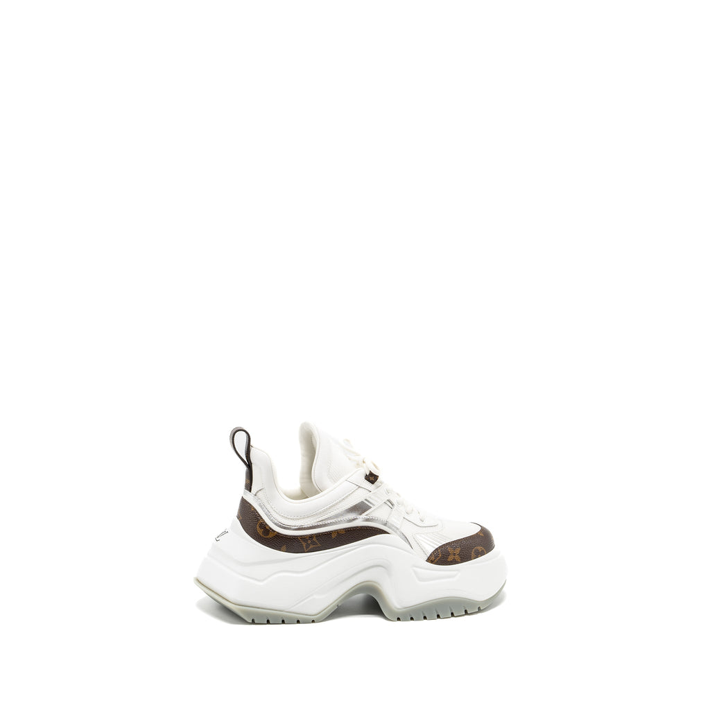 LOUIS VUITTON ARCHLIGHT . TRAINERS MONOGRAM WHITE