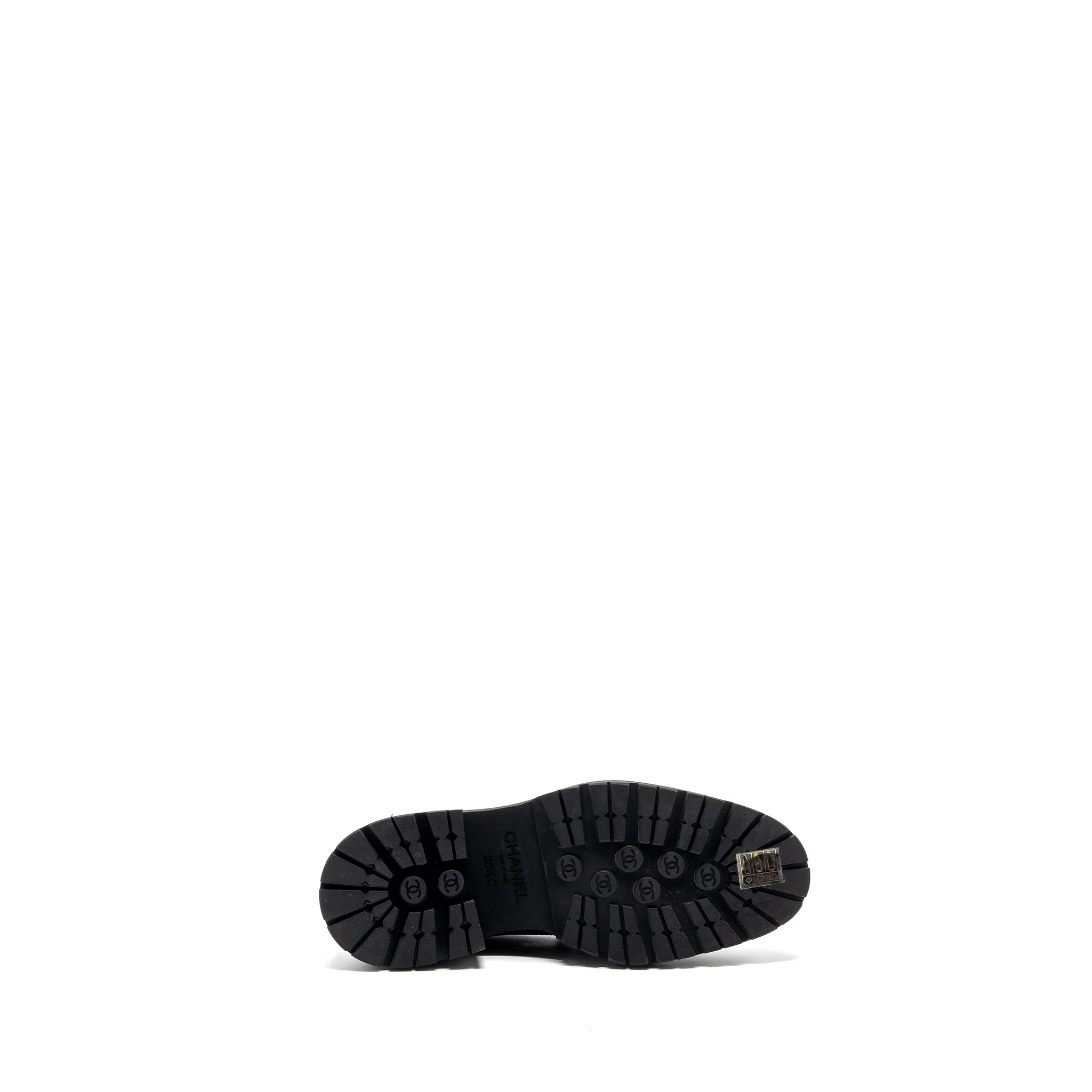 CHANEL CC LOGO LOAFER BLACK GHW
