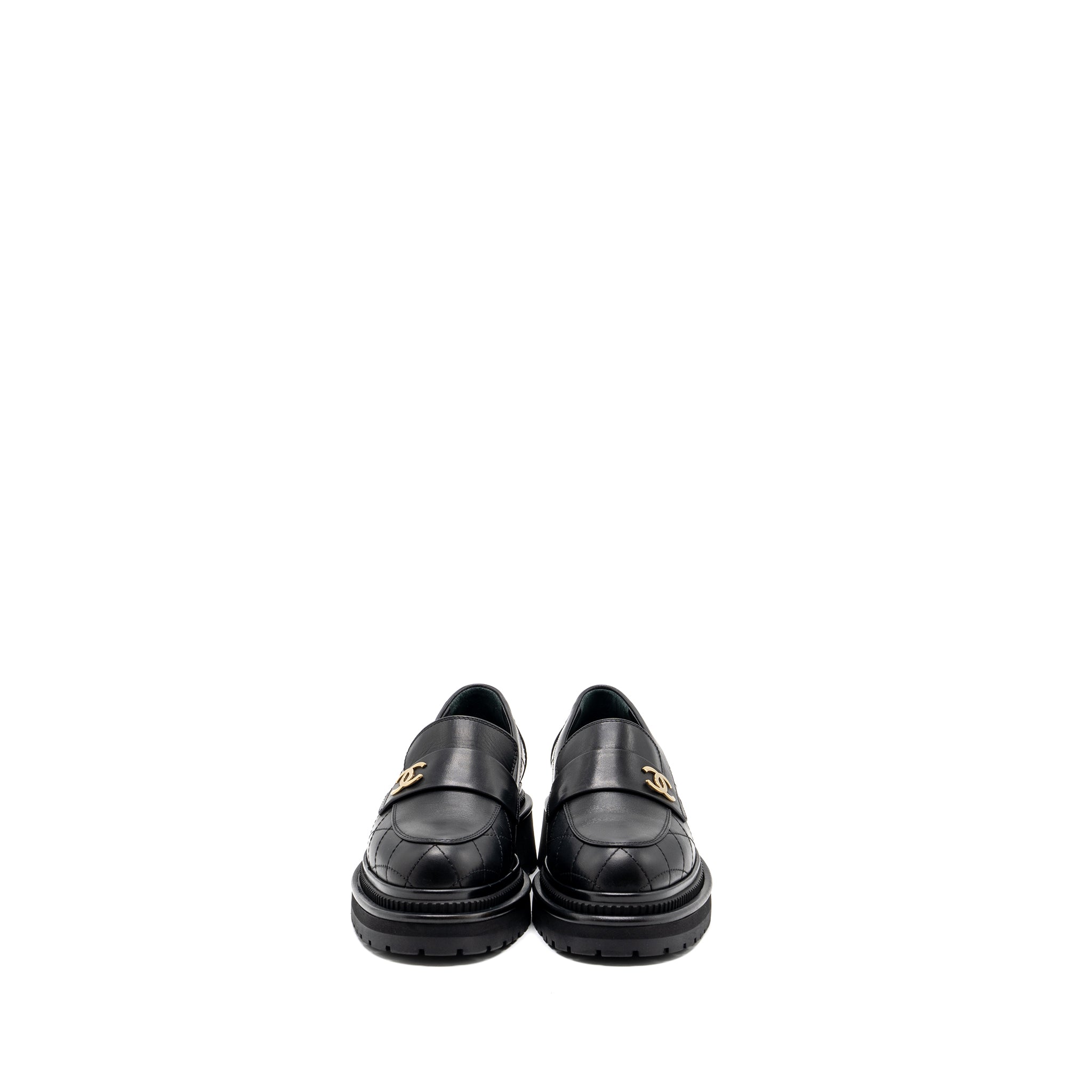 CHANEL CC LOGO LOAFER BLACK GHW