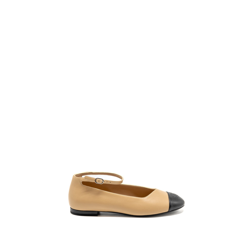 CHANEL MARY JANES BALLET FLATS LAMBSKIN BEIGE/BLACK