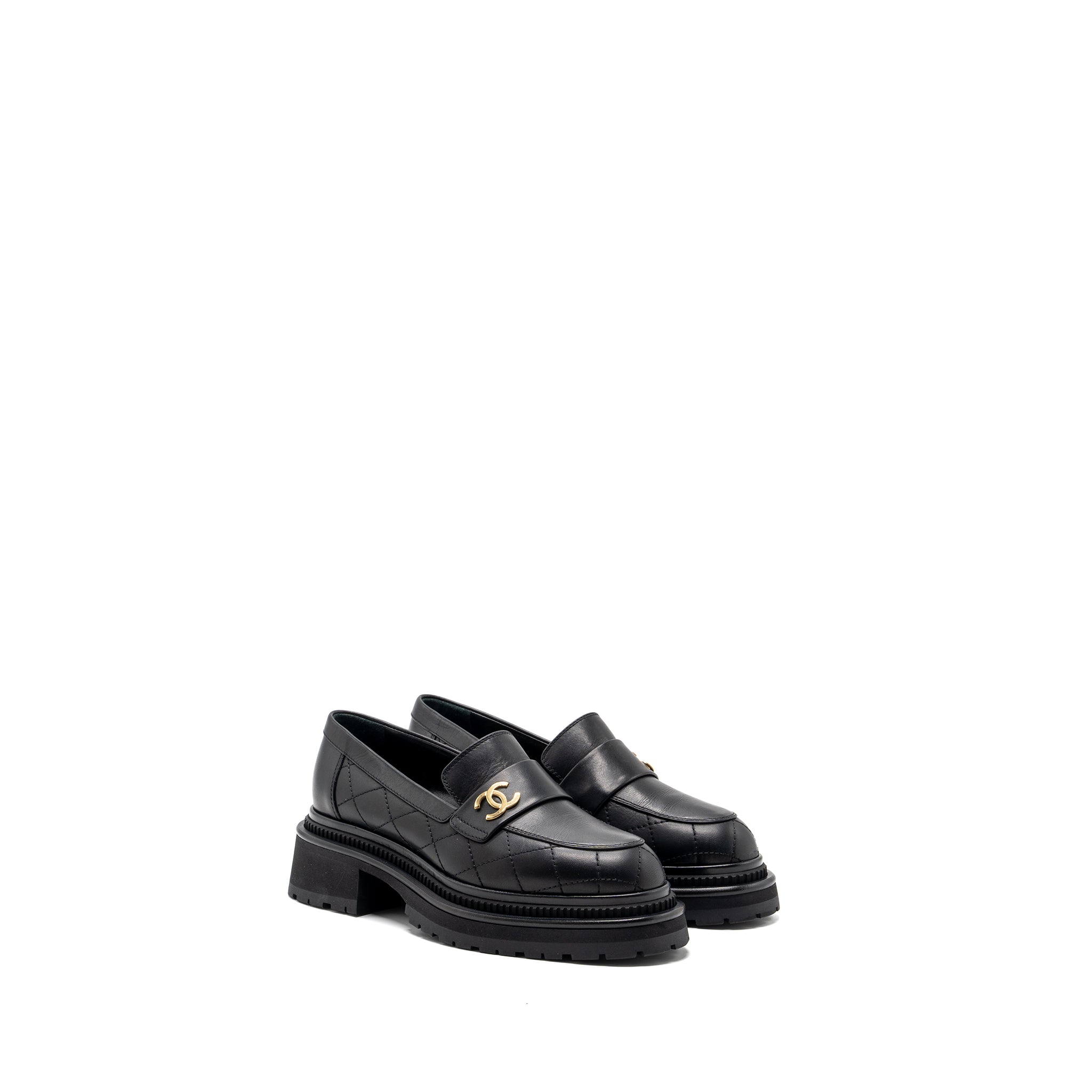 CHANEL CC LOGO LOAFER BLACK GHW